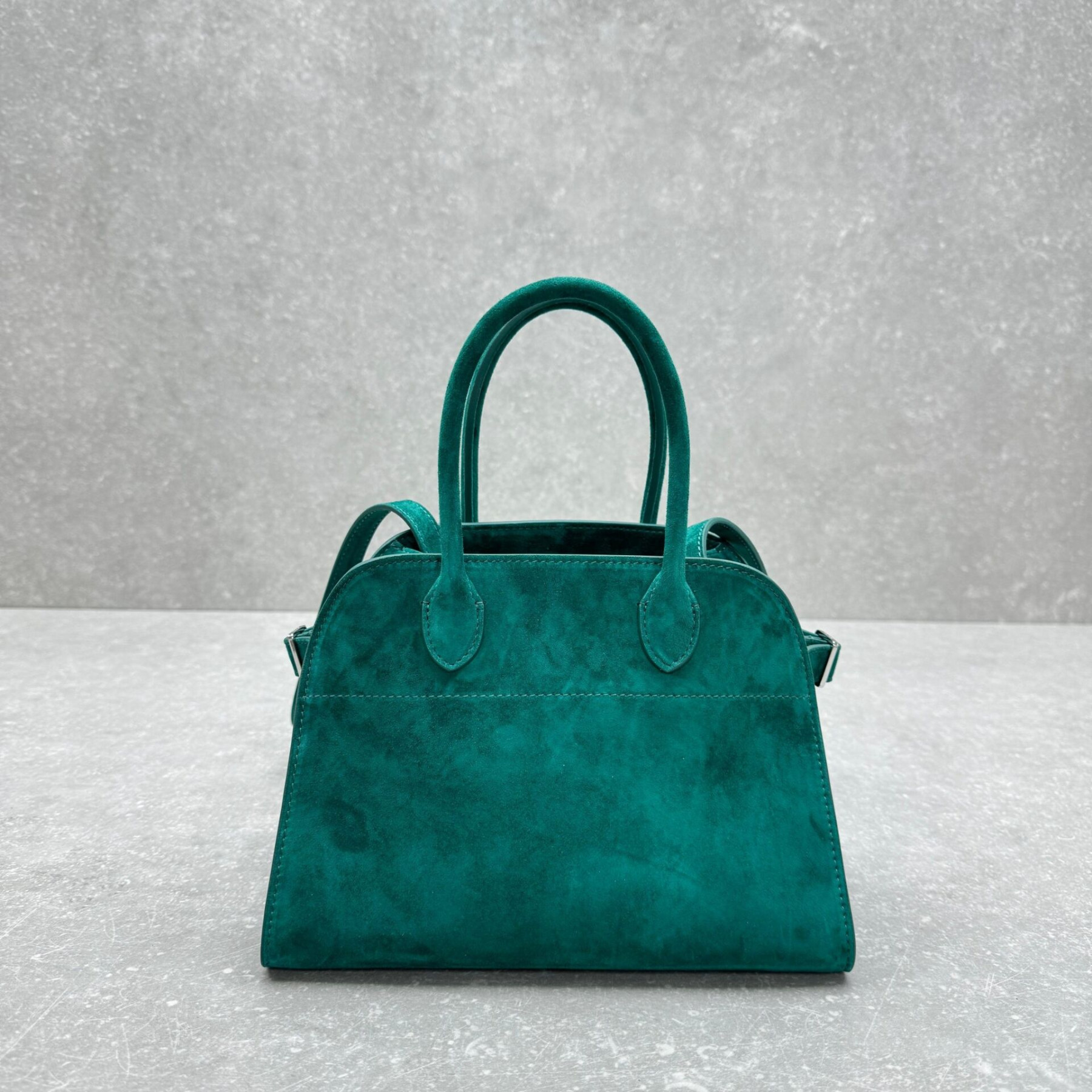 The R0w Soft Margaux 10 Bag 26x17.5x21cm