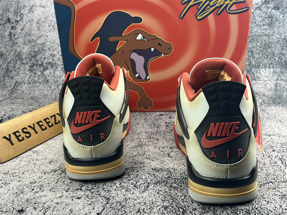 UA WMNS AIR JORDAN 4 RETRO 2014