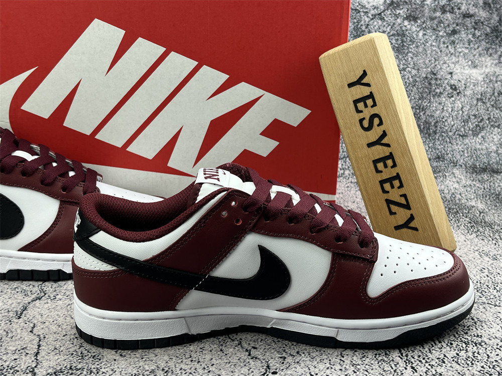 UA DUNK LOW RED