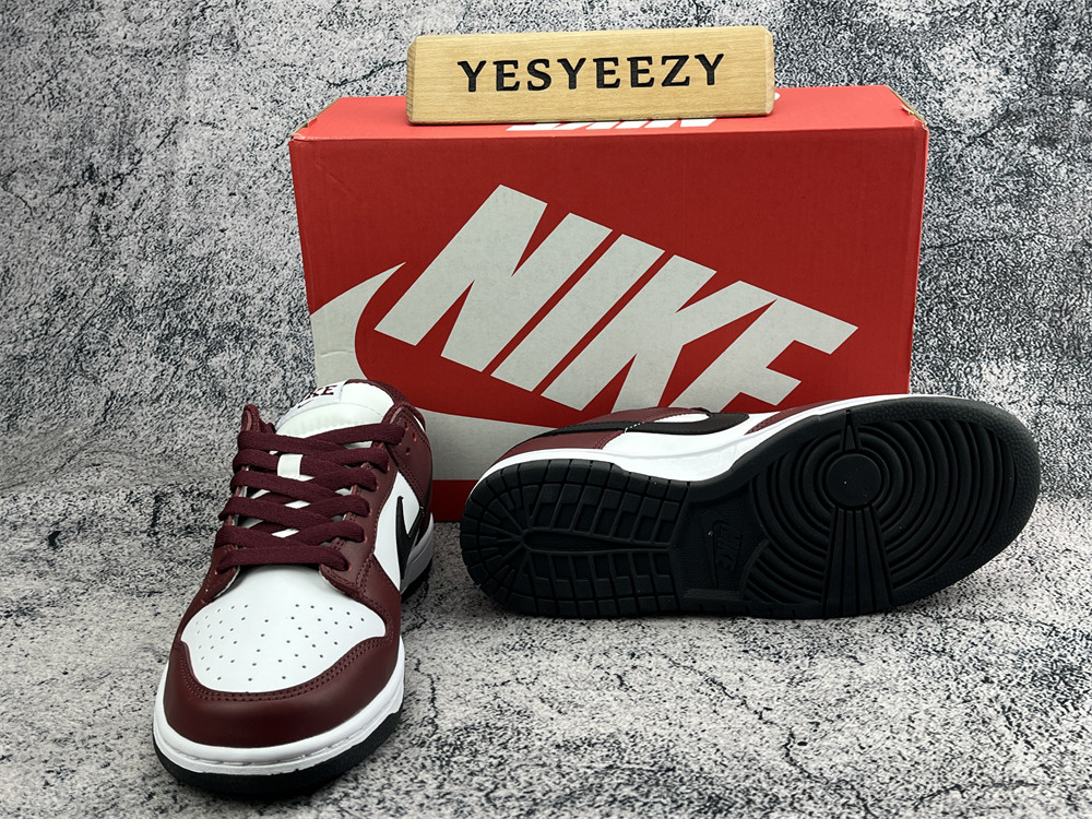 UA DUNK LOW RED