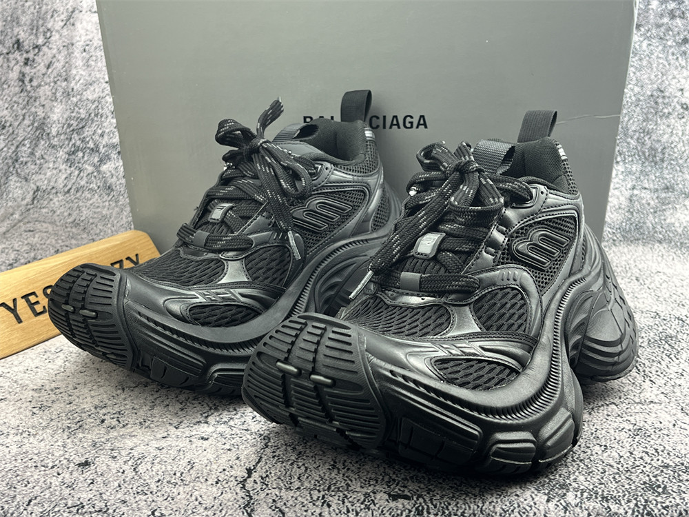 UA 10XL BLACK