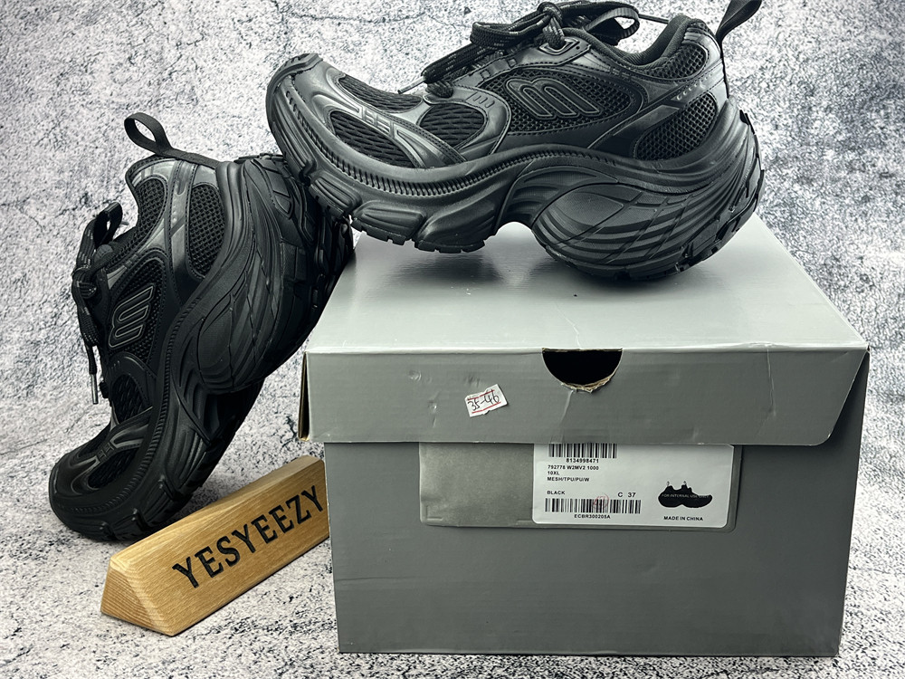 UA 10XL BLACK