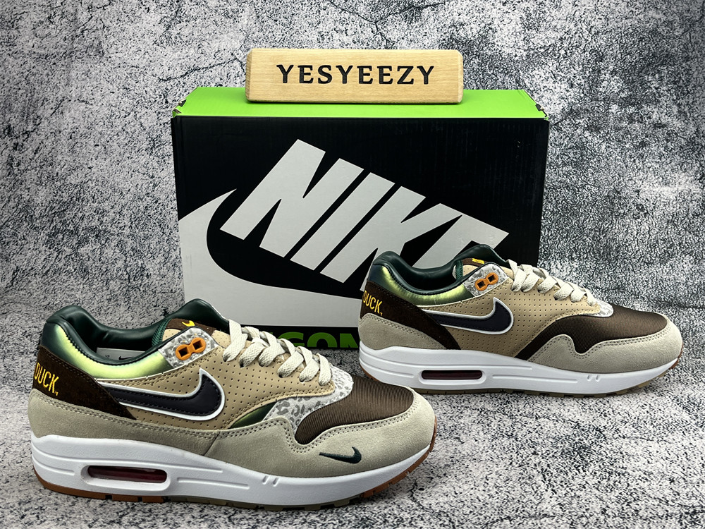 ua nike air max 1 '87 preM1vm university of oregon pe