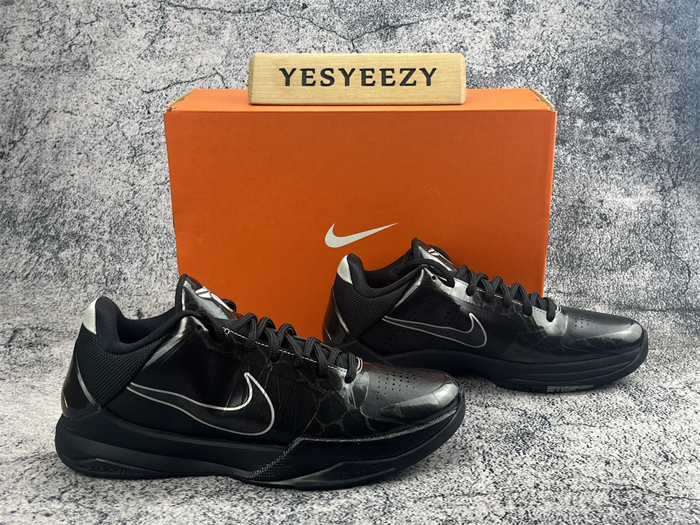 UA Nike Kobe 5 Blackout