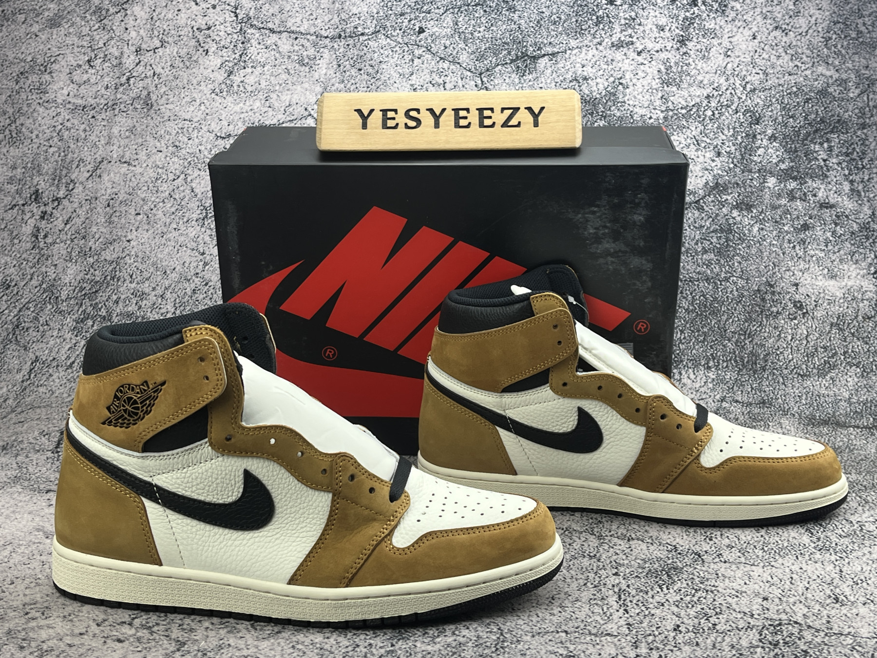 UA AIR JORDAN 1 HIGH