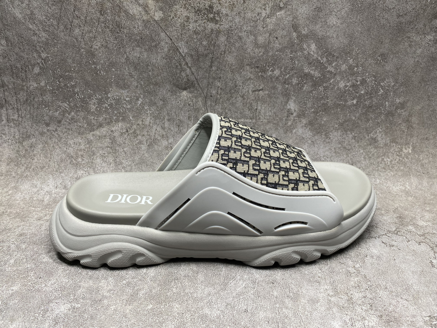 UA D10r Sandal