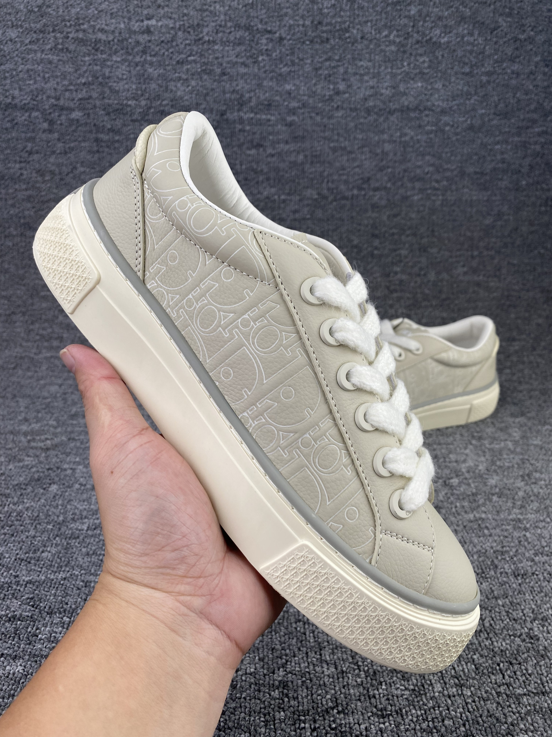 UA D10r B33 Sneaker