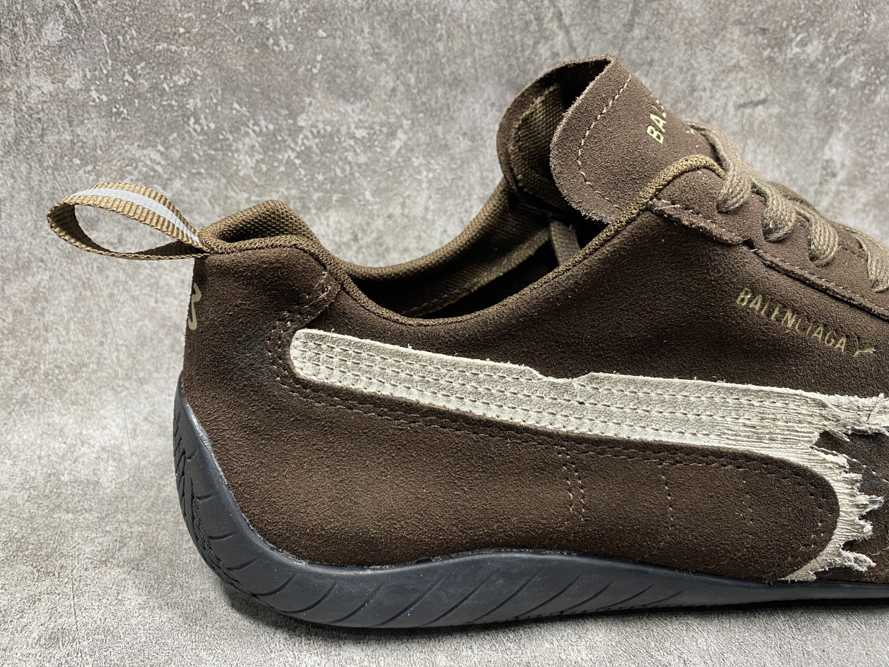 ua Ba1en*iaga speedcat suede sneaker