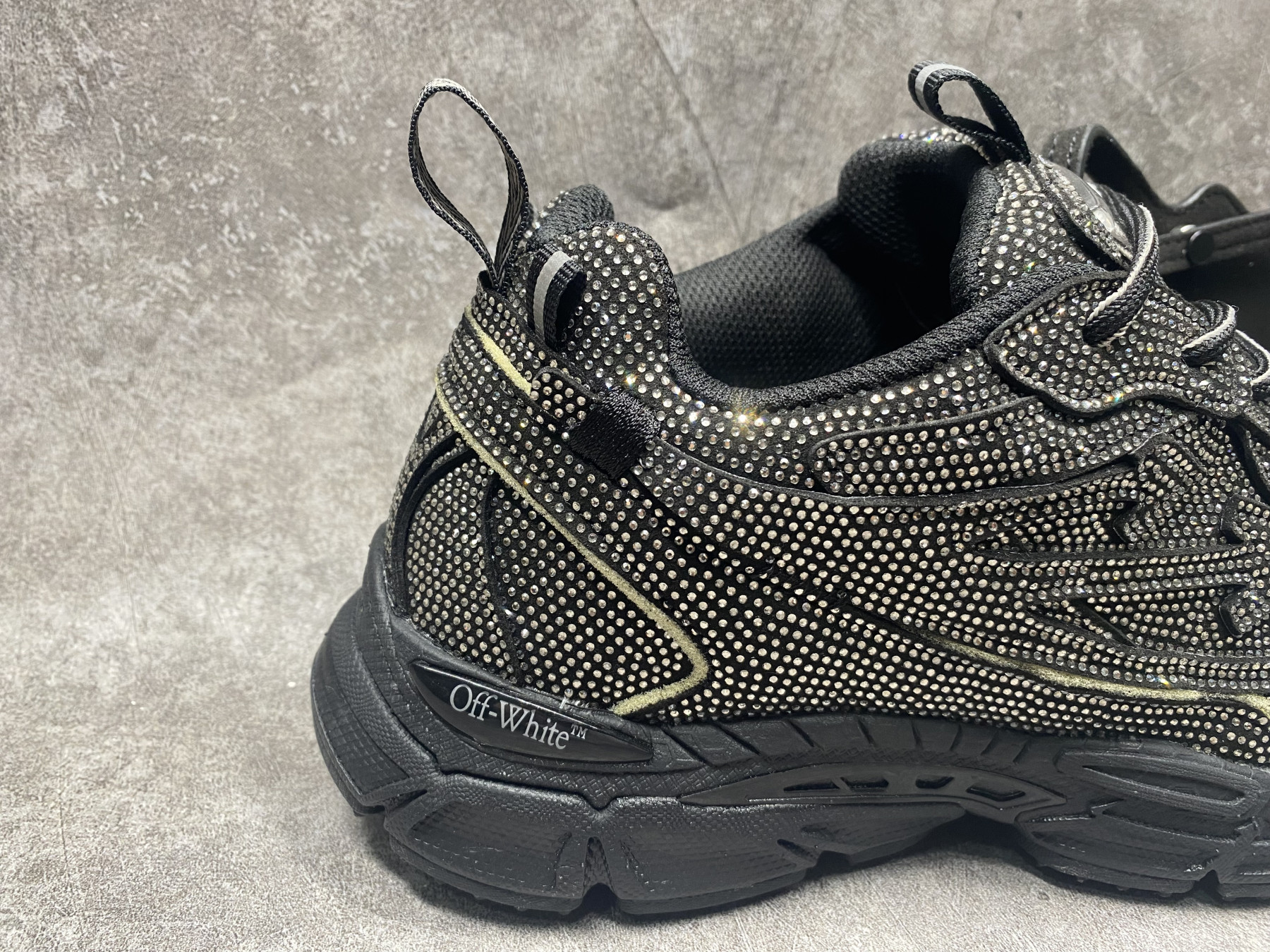 UA Off-White "BE RIGHT BACK"