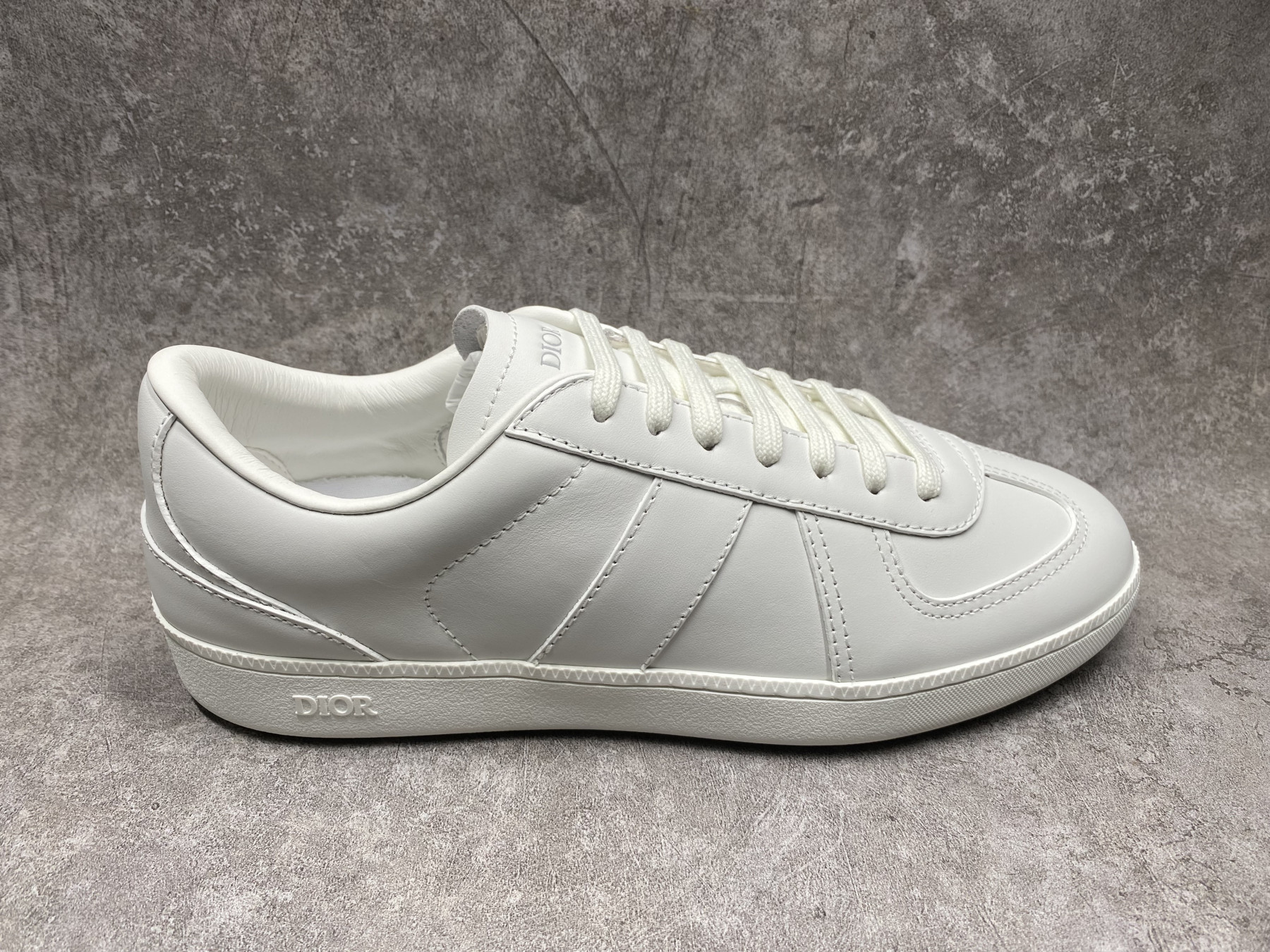UA D10r B01 Matchpoint Sneaker