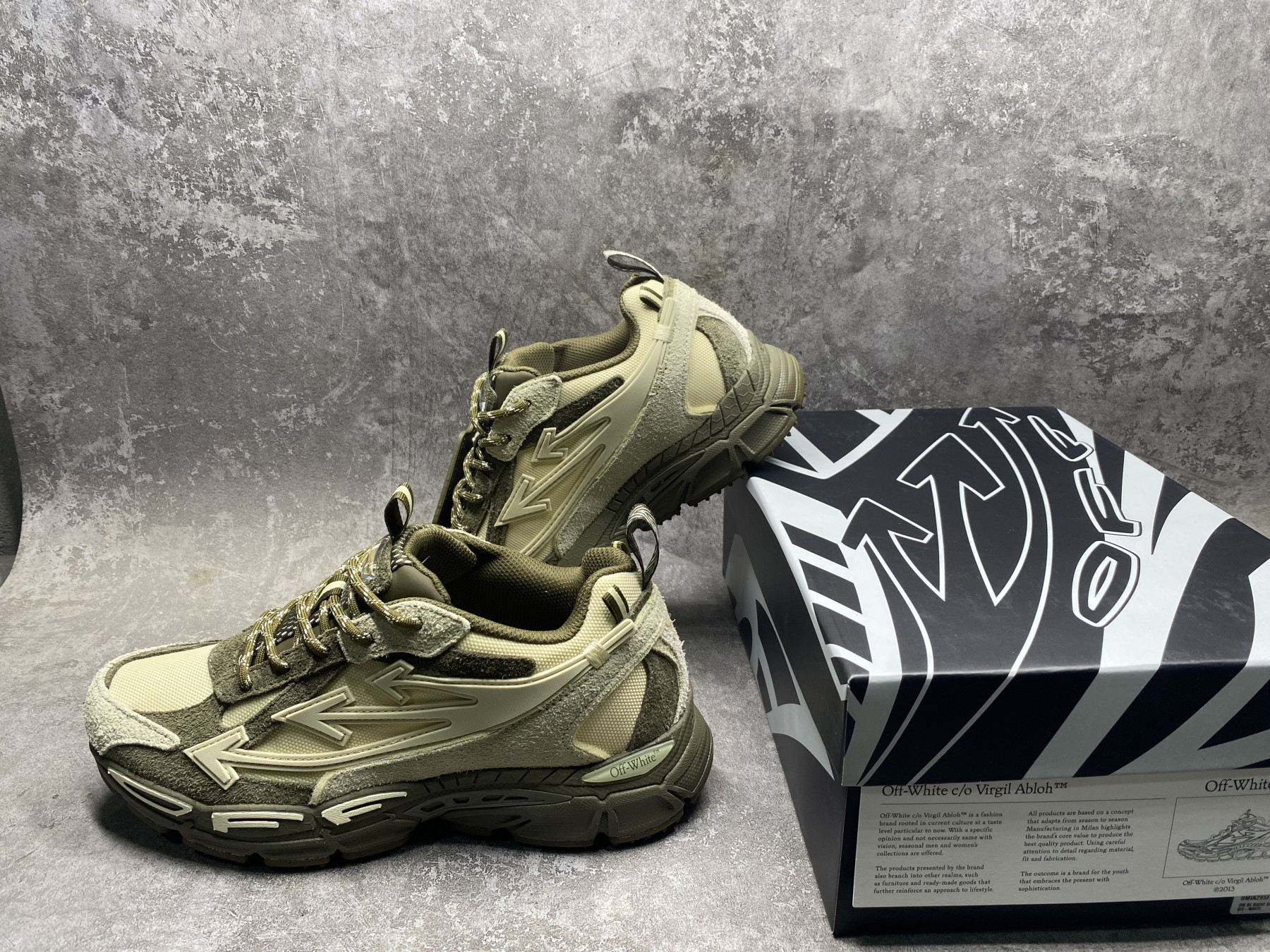UA Off-White "BE RIGHT BACK"