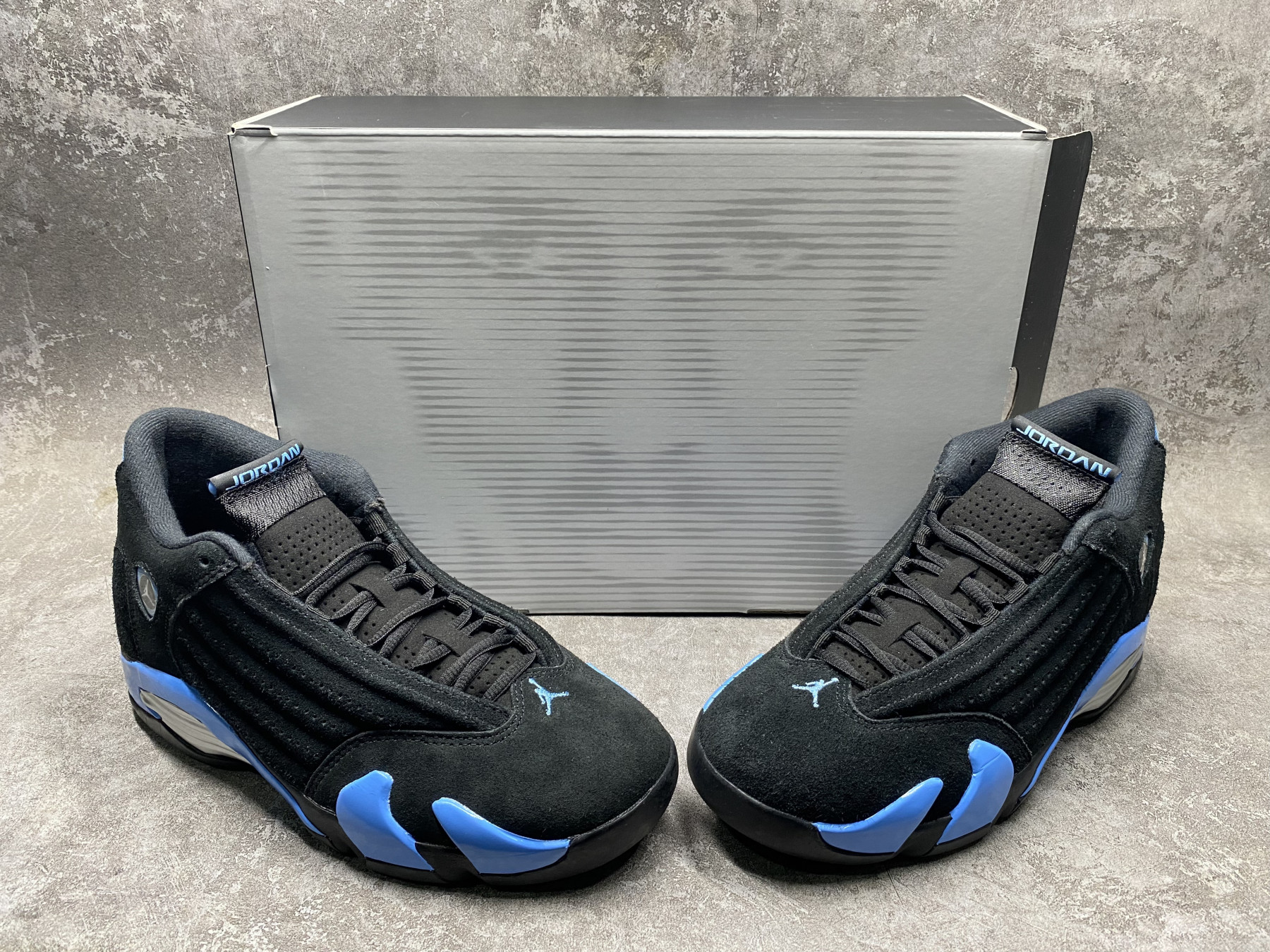 UA AIR Jordan 14 Retro