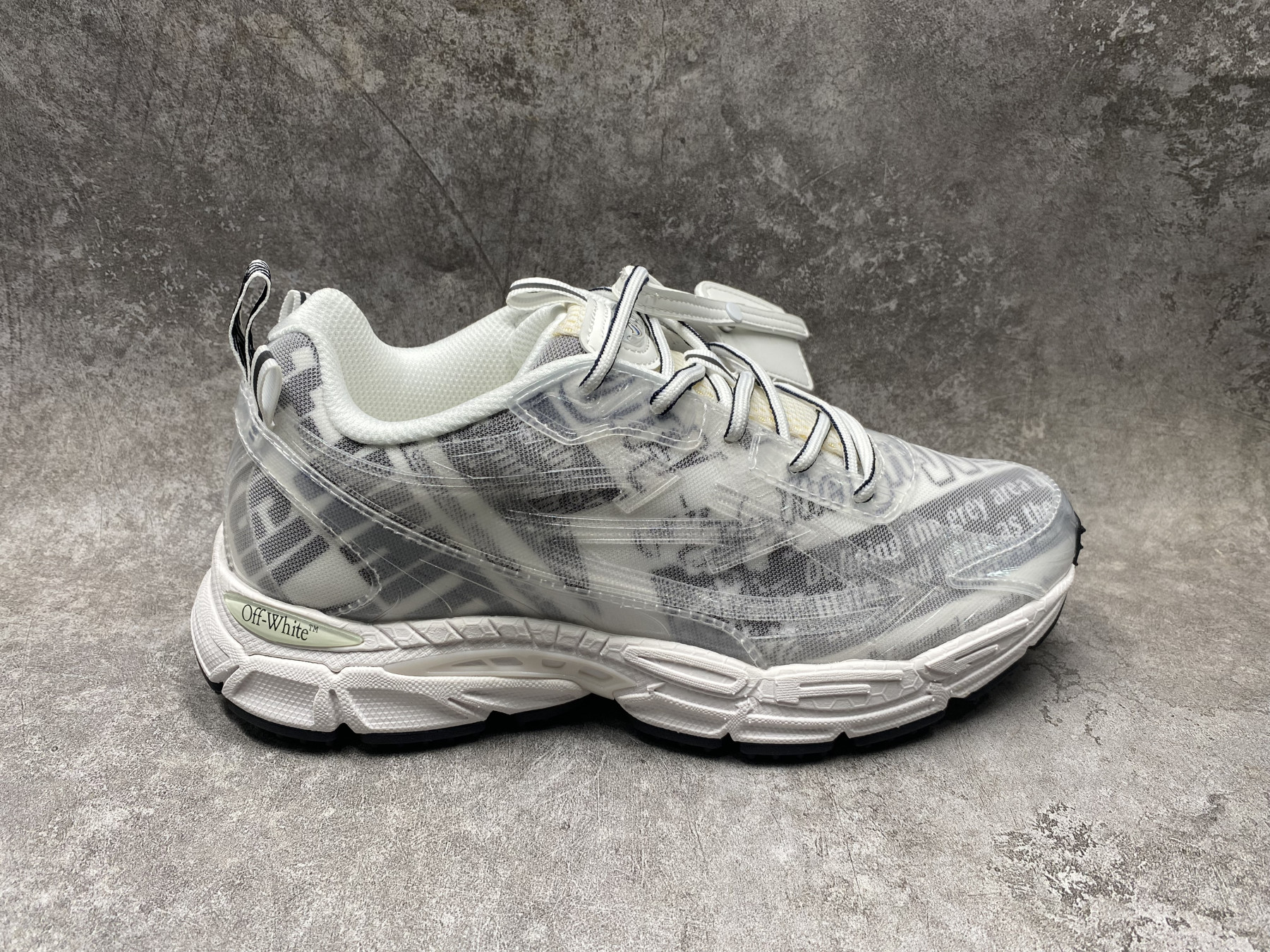 UA Off-White "BE RIGHT BACK"