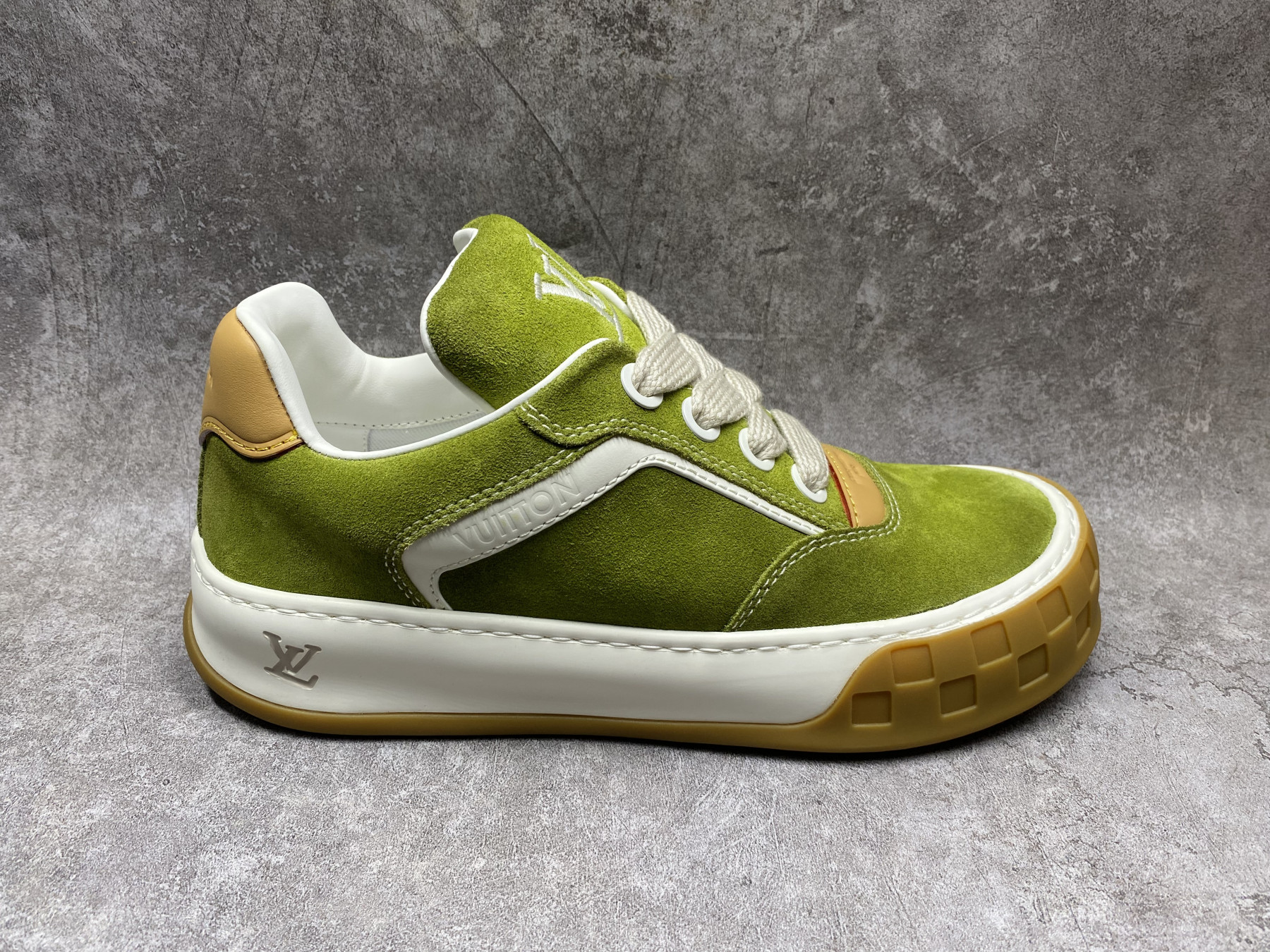 UA LV Tilted Sneaker