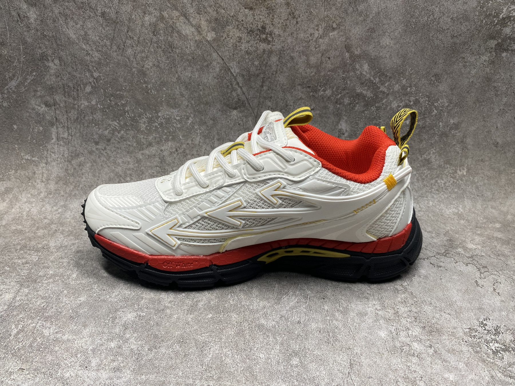 UA Off-White "BE RIGHT BACK"