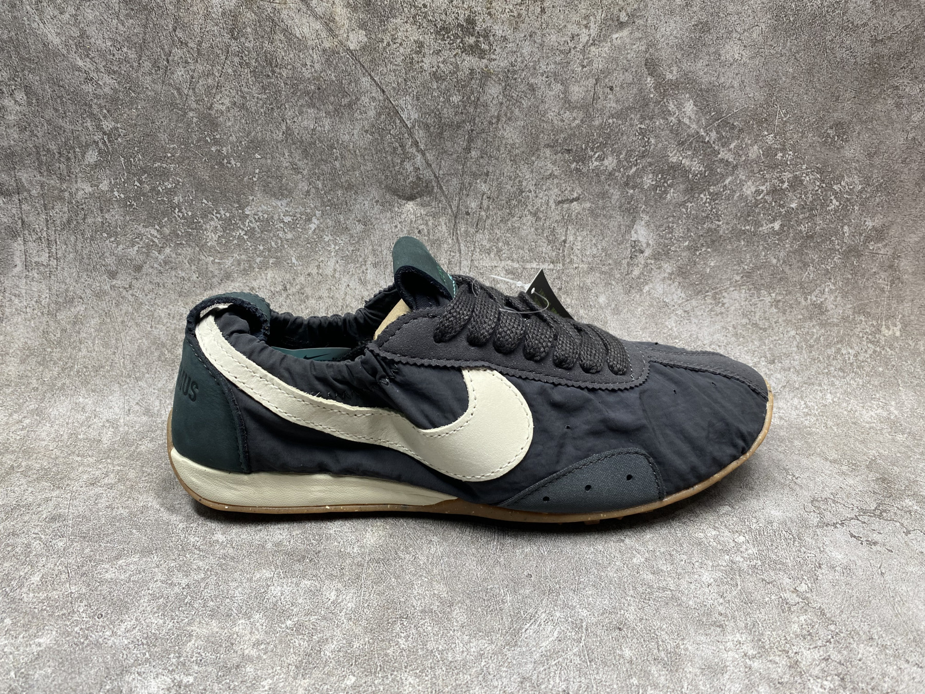 UA Nike Moon Shoe SP