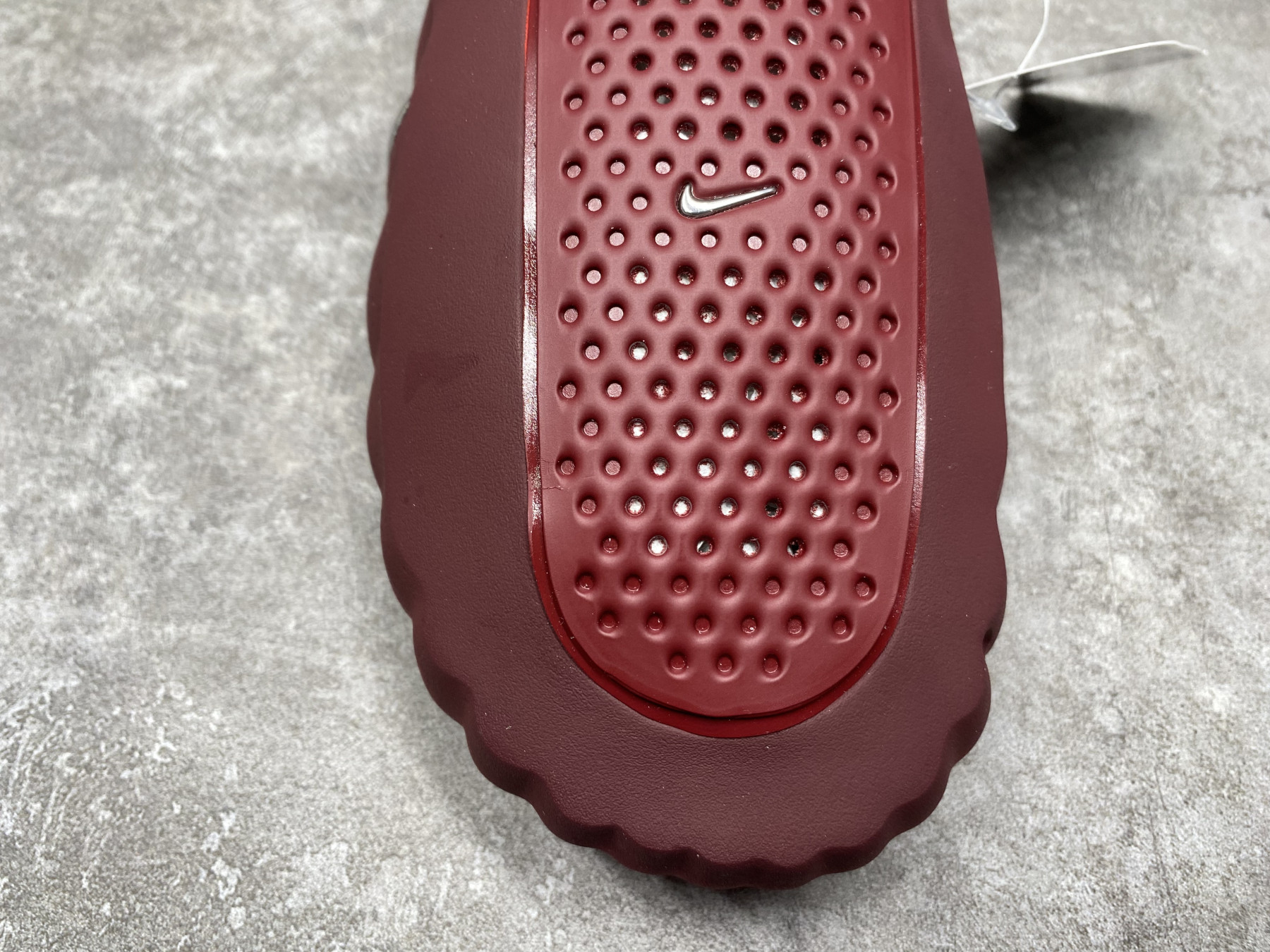 Nike Mind 001 Slide (Runs one size small)