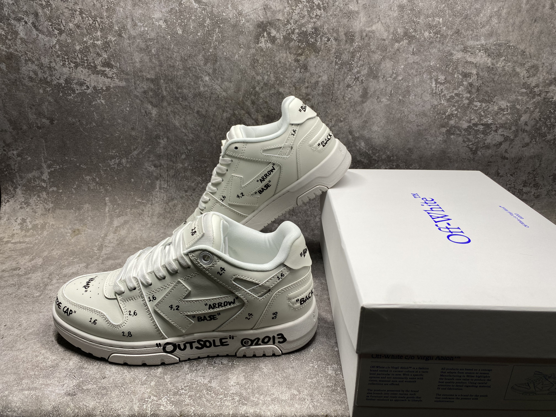 UA OFF-WHITE OUT OF OFFICE LOW