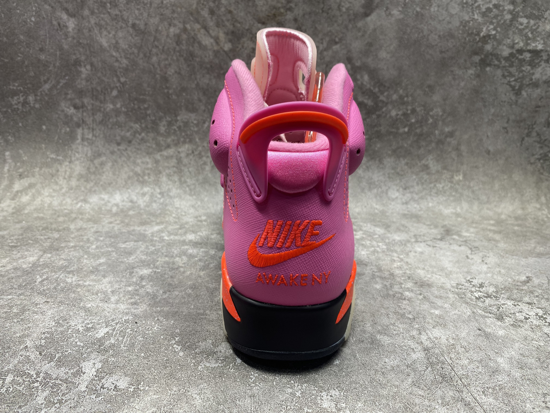 UA AIR Jordan 6 Retro