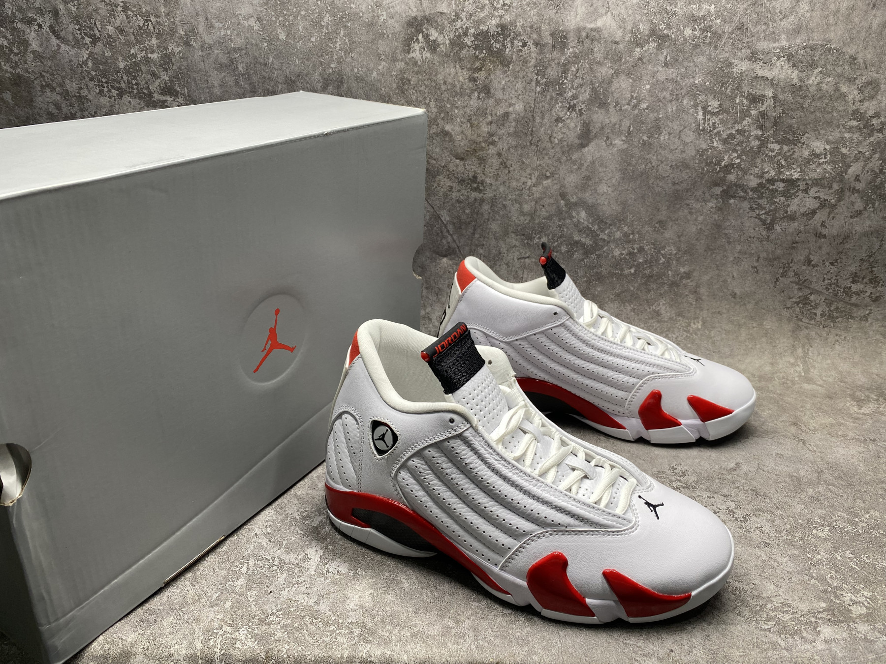 UA AIR Jordan 14 Retro