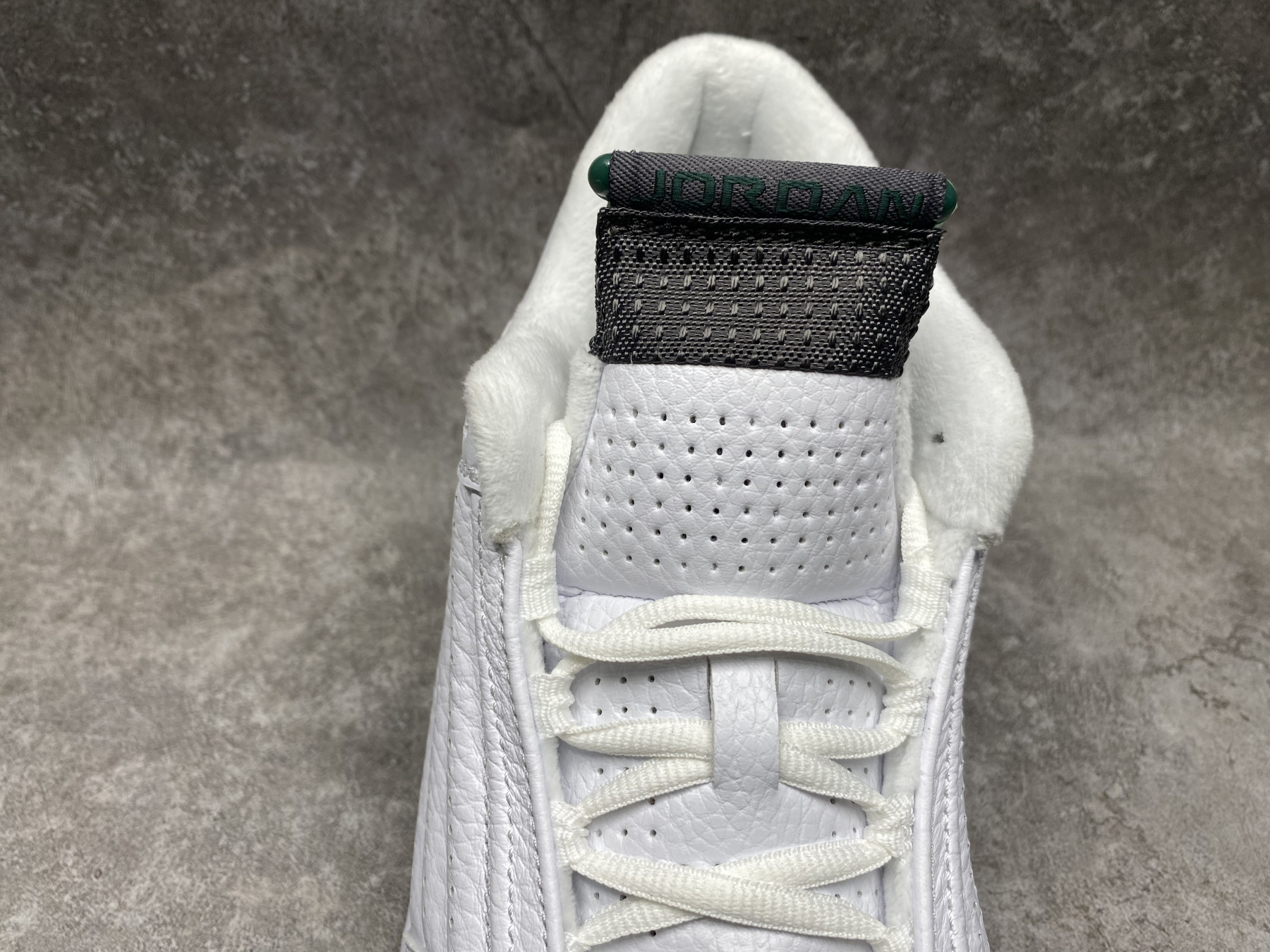 UA AIR Jordan 14 Retro
