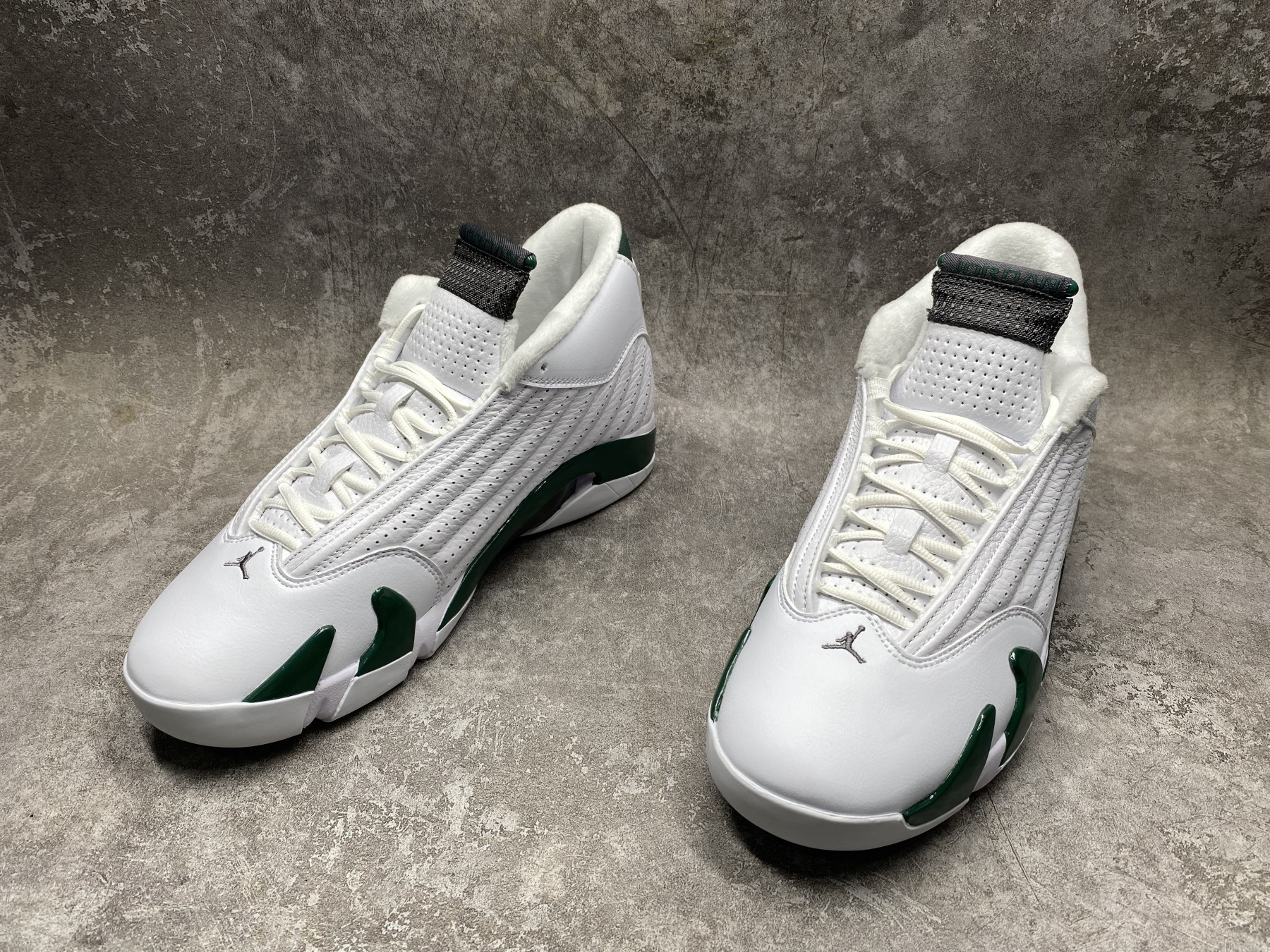 UA AIR Jordan 14 Retro