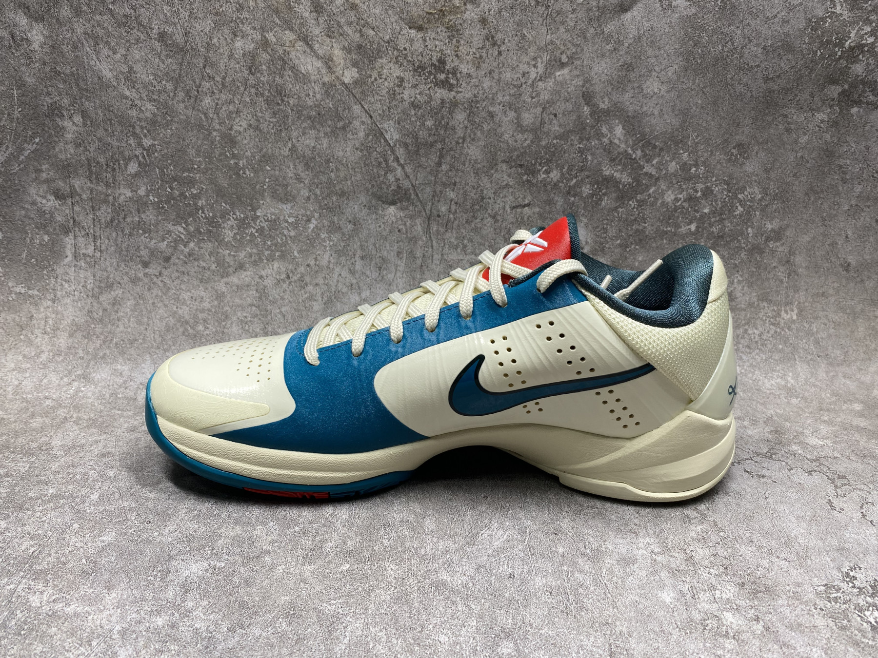 UA Nike Kobe 5 Protro