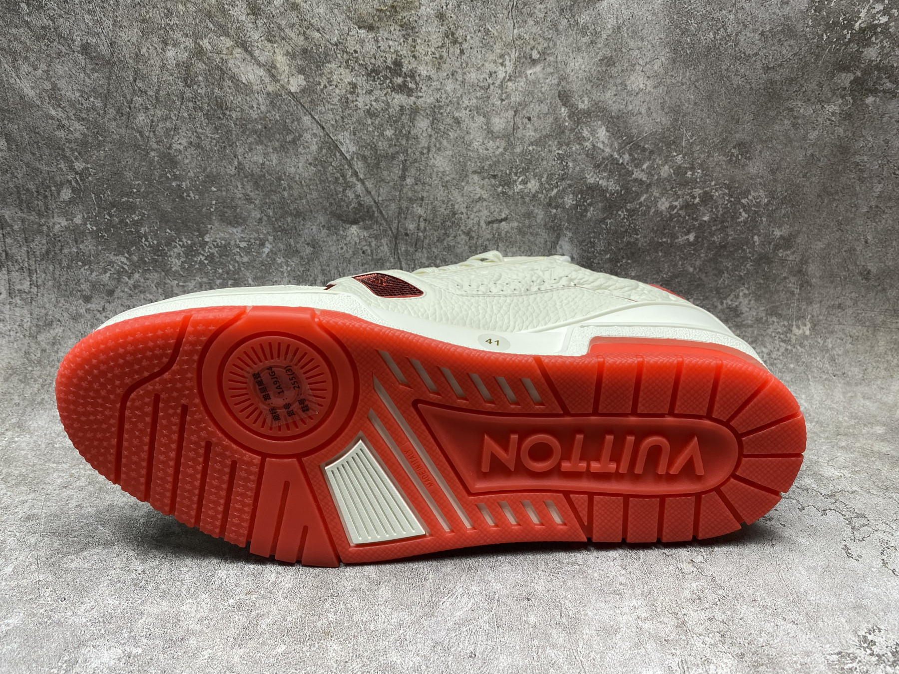 UA LV trainer Sneakers