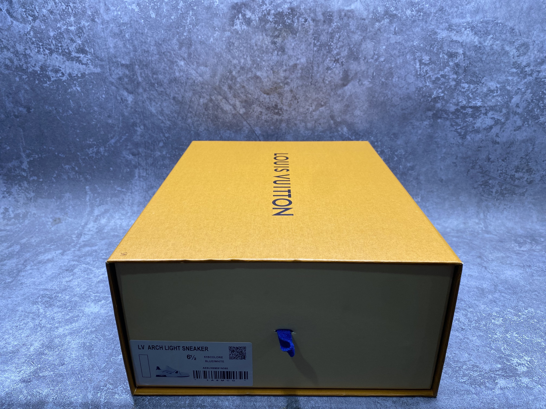 UA LV trainer Sneakers