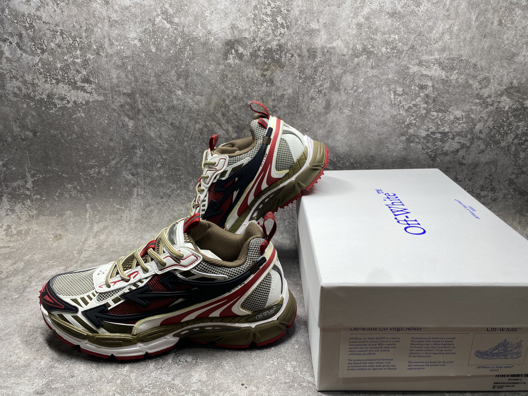 UA Off-White "BE RIGHT BACK"