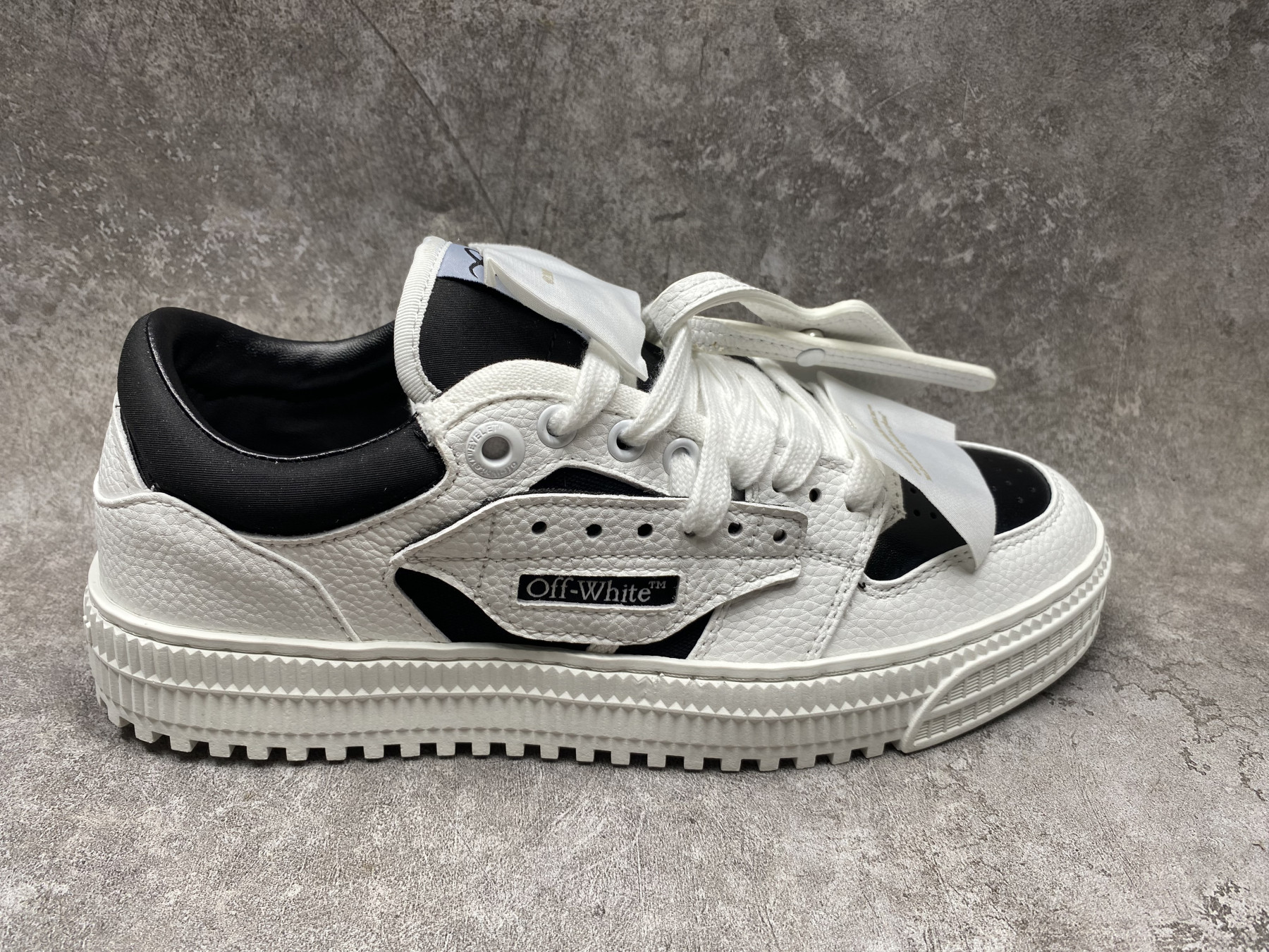 UA Off-White 3.0 Court Low Top Sneakers