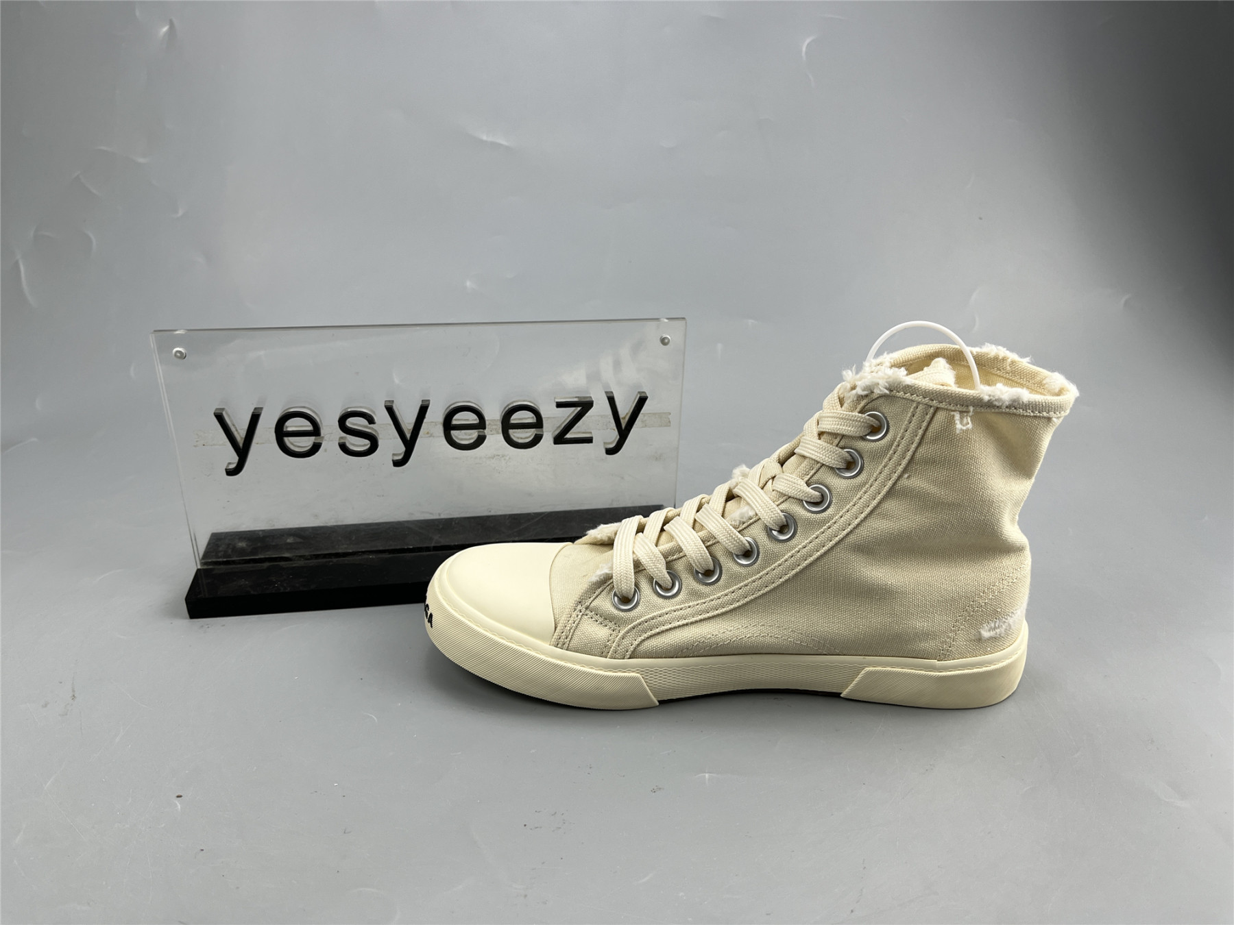 UA PARIS HIGH BEIGE