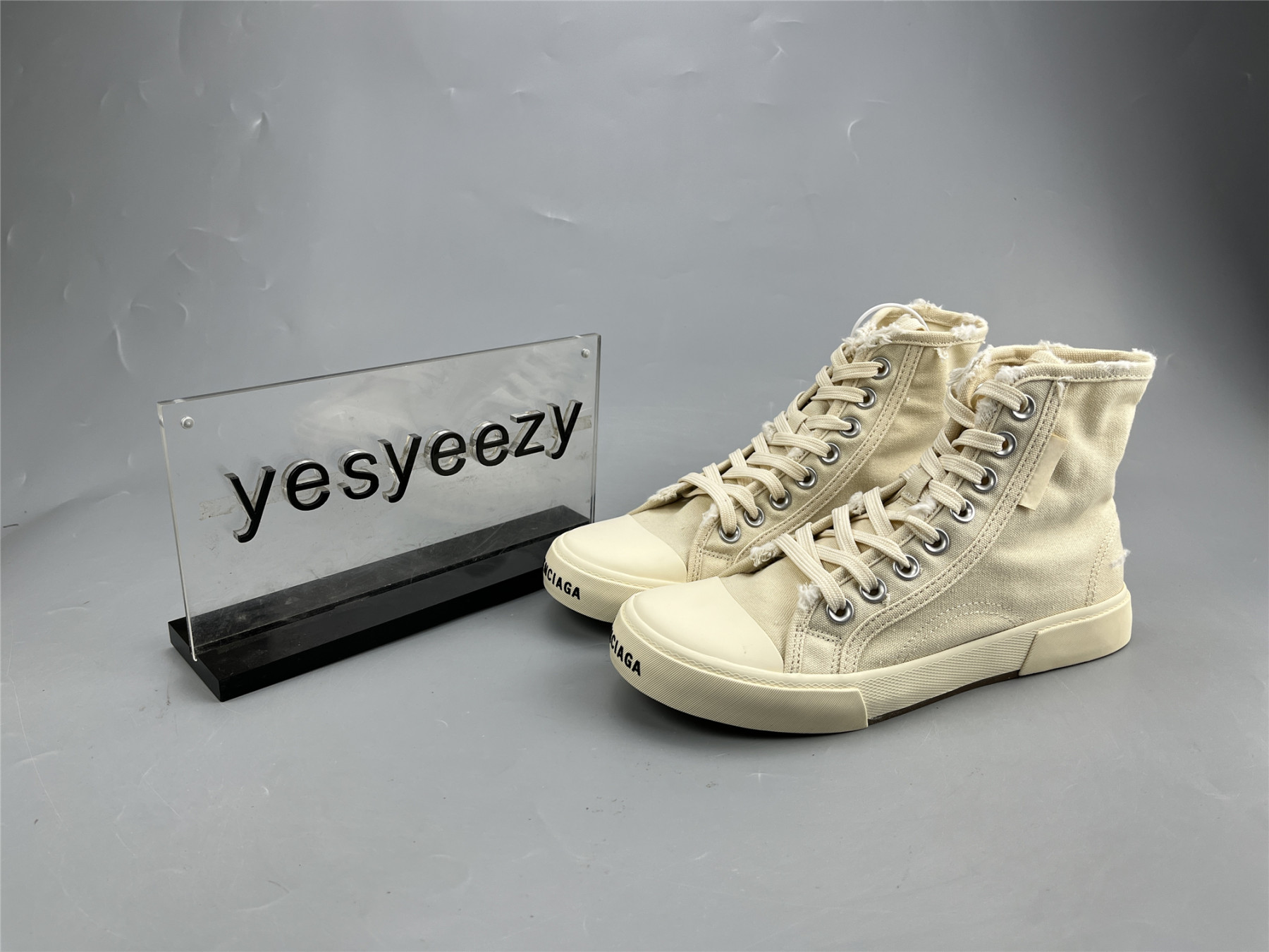 UA PARIS HIGH BEIGE
