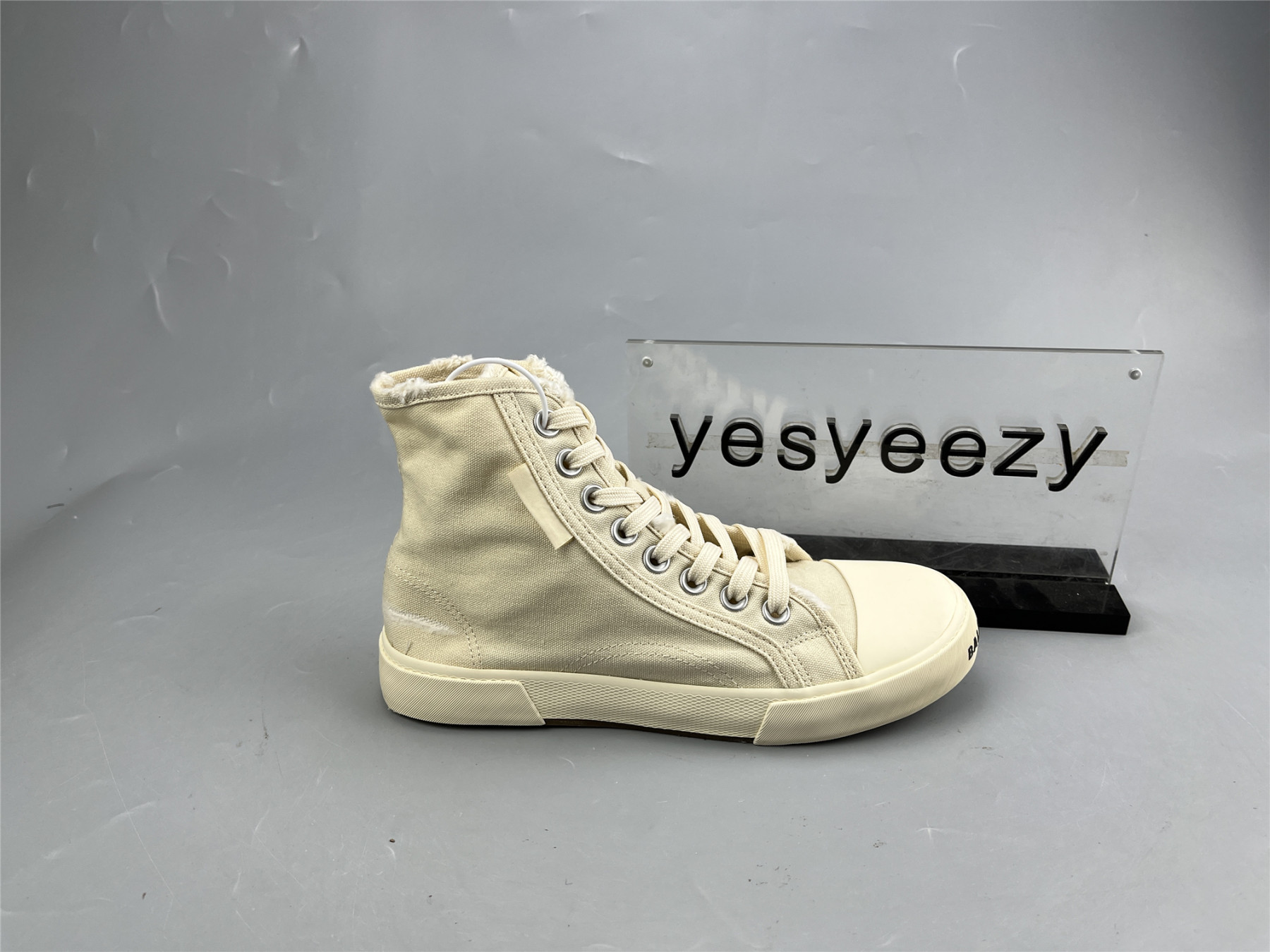UA PARIS HIGH BEIGE