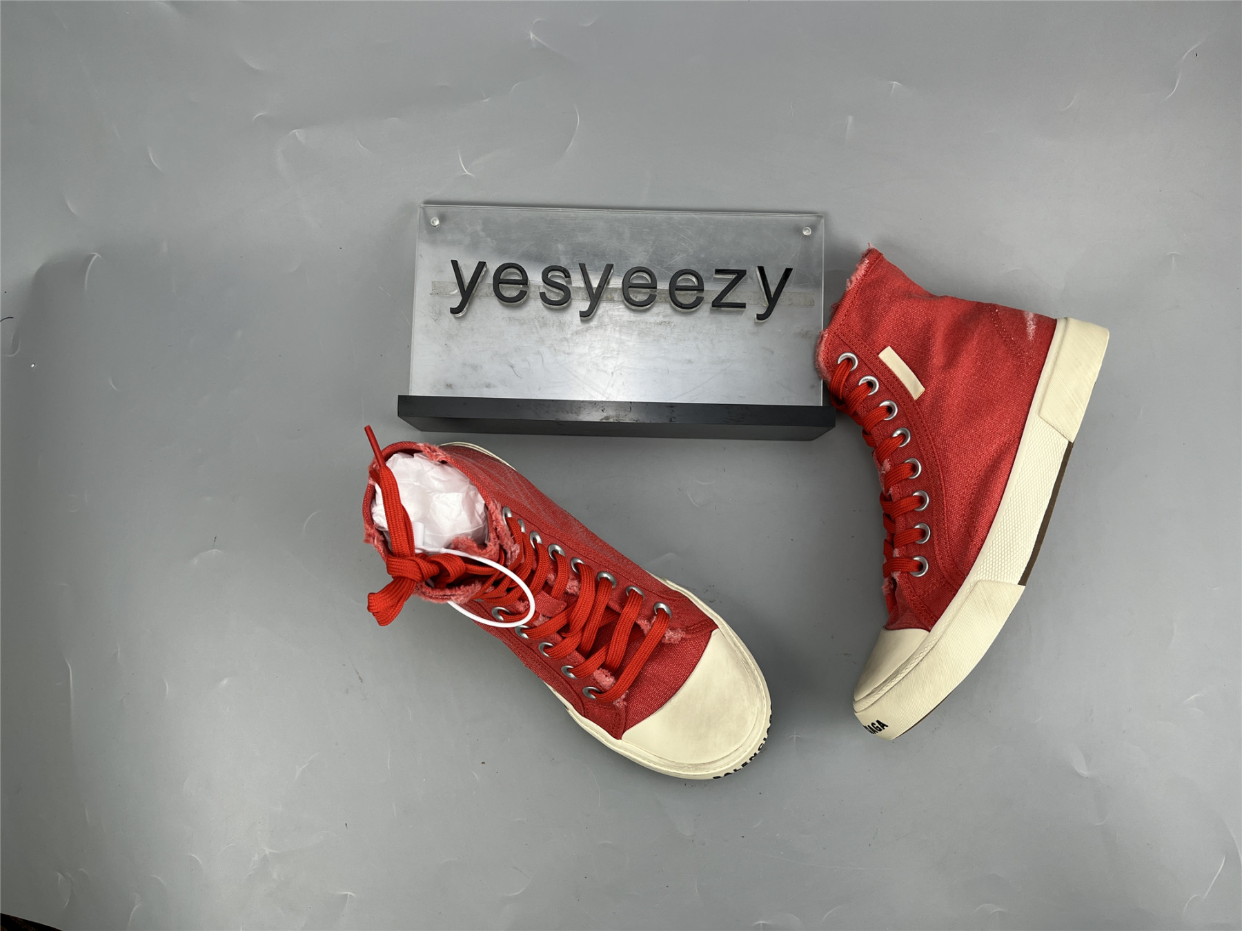 UA PARIS HIGH RED