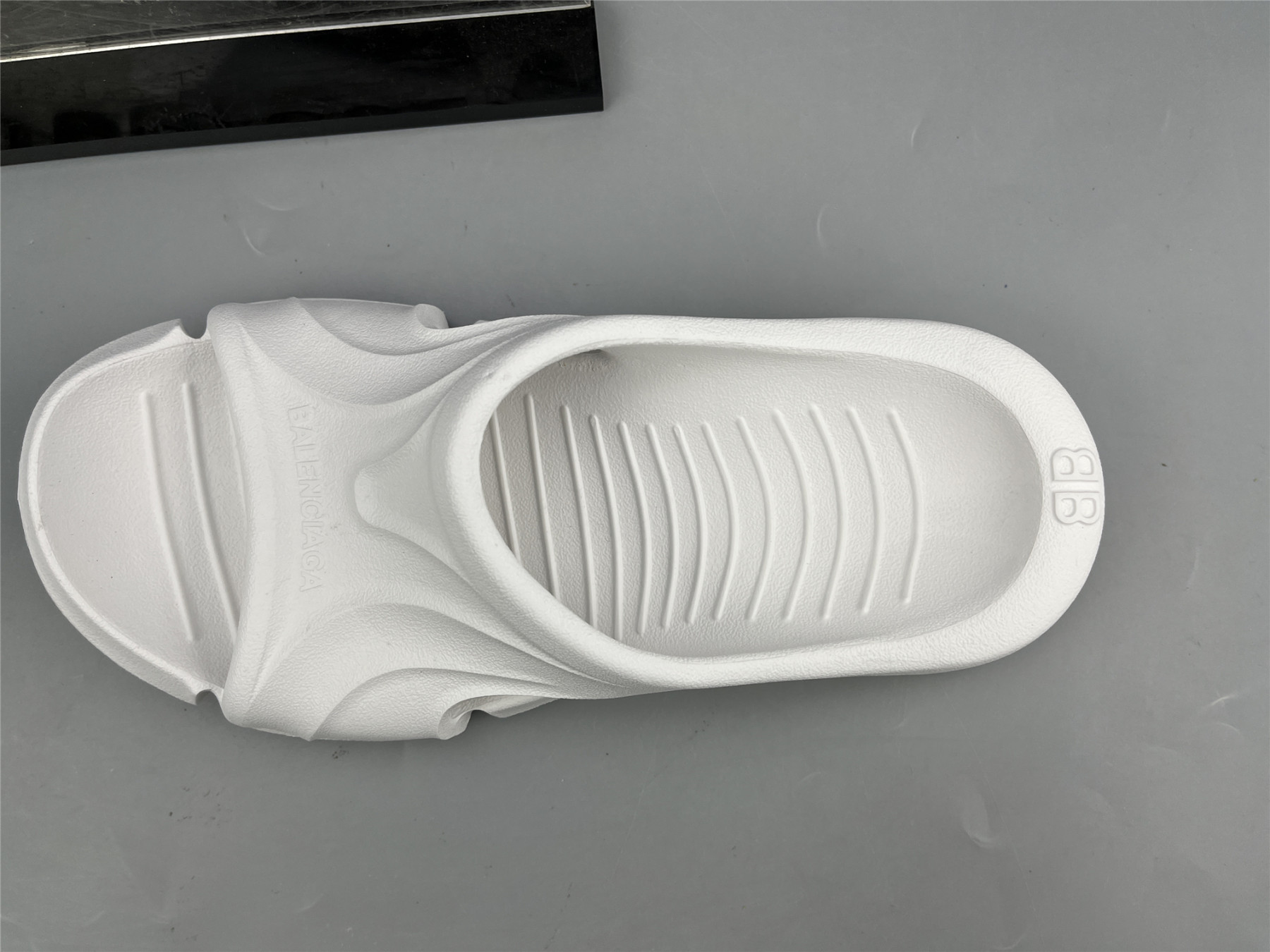 UA MOLD SLIDE WHITE
