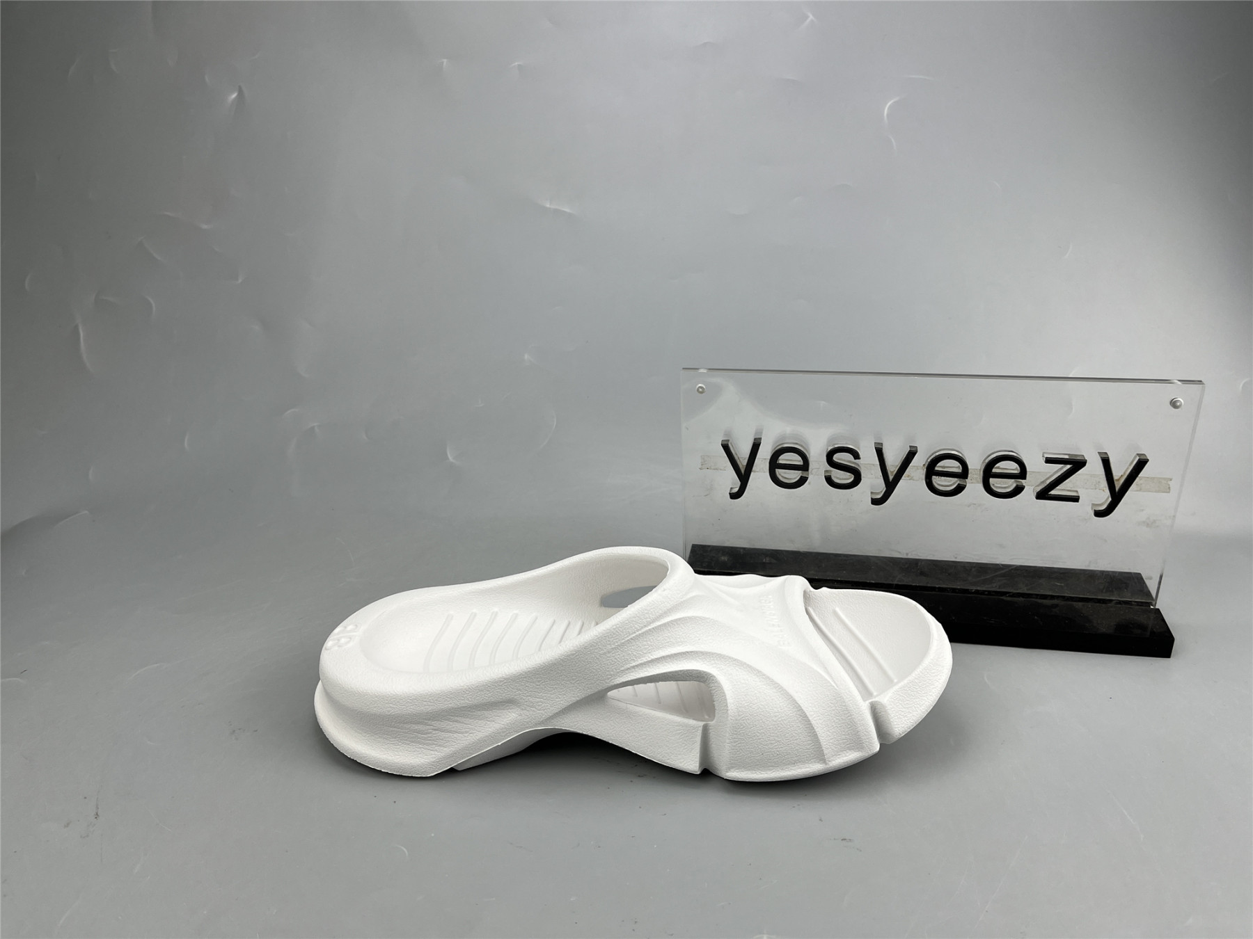 UA MOLD SLIDE WHITE