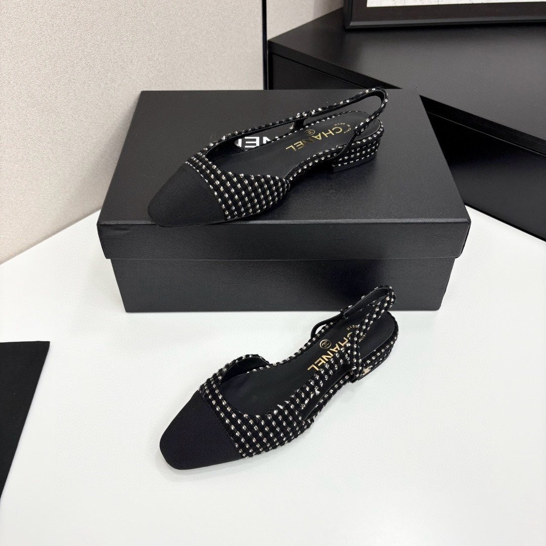 UA Ch**el SLINGBACKS FLAT