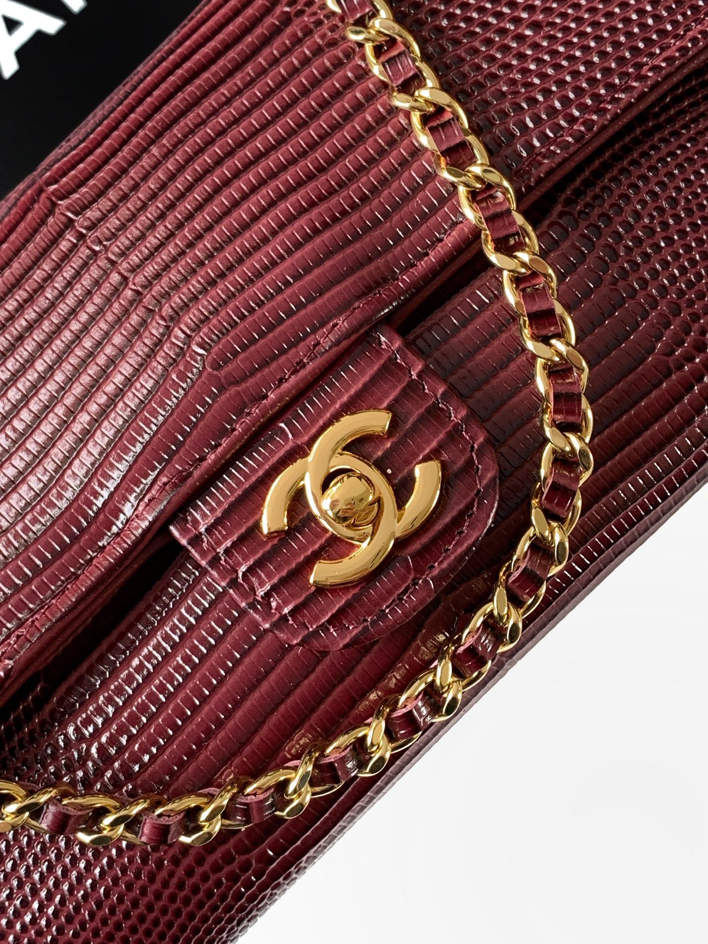 Ch**el clutch with chain ap5280 9.5x25x5cm