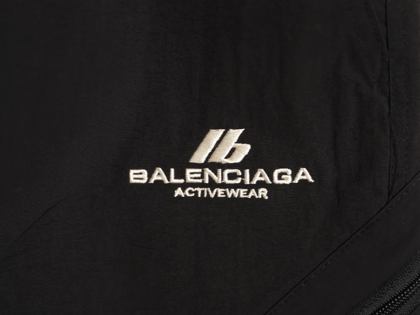 Ba1en*iaga shorts