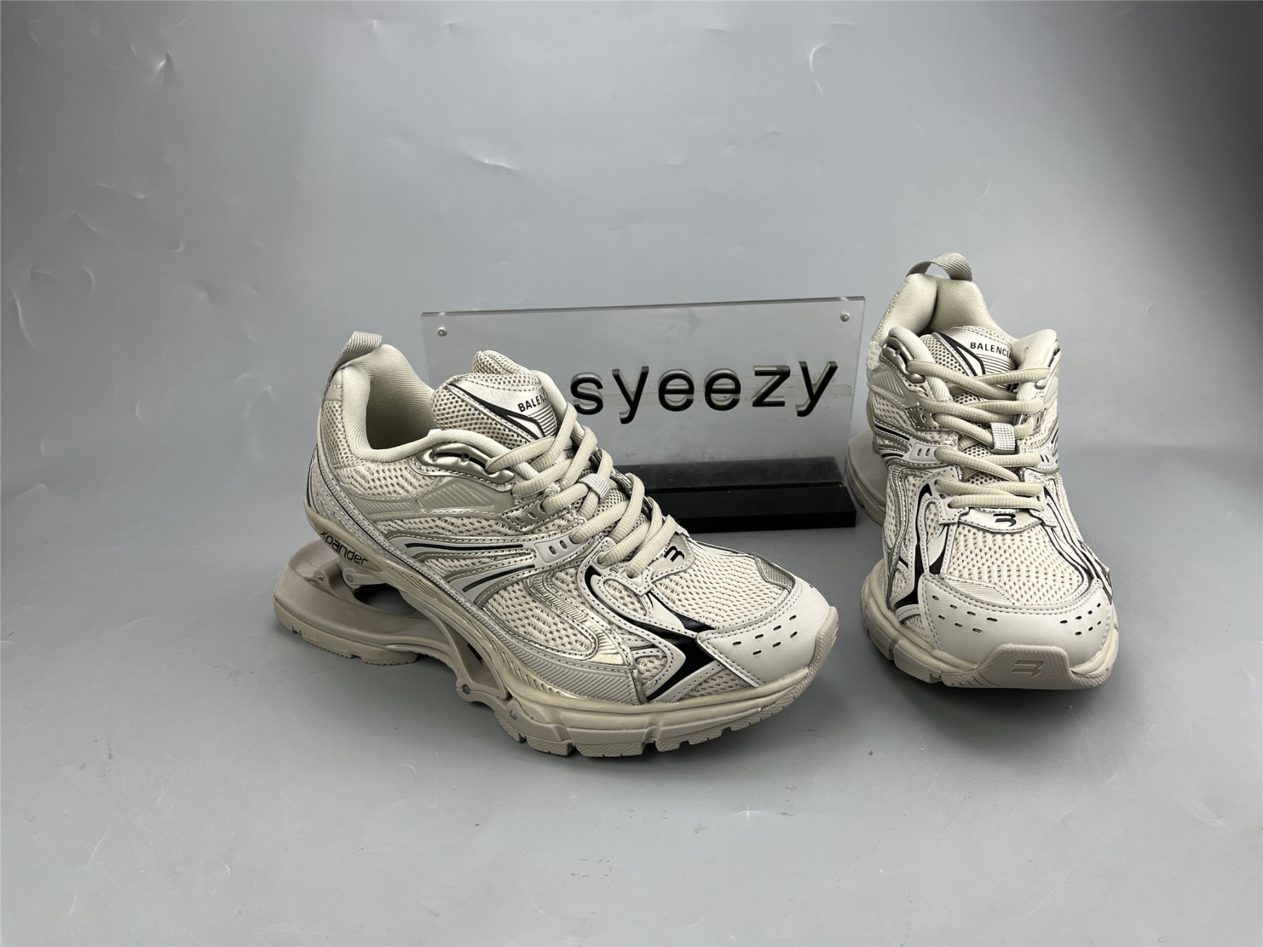UA X-PANDER BEIGE BROWN