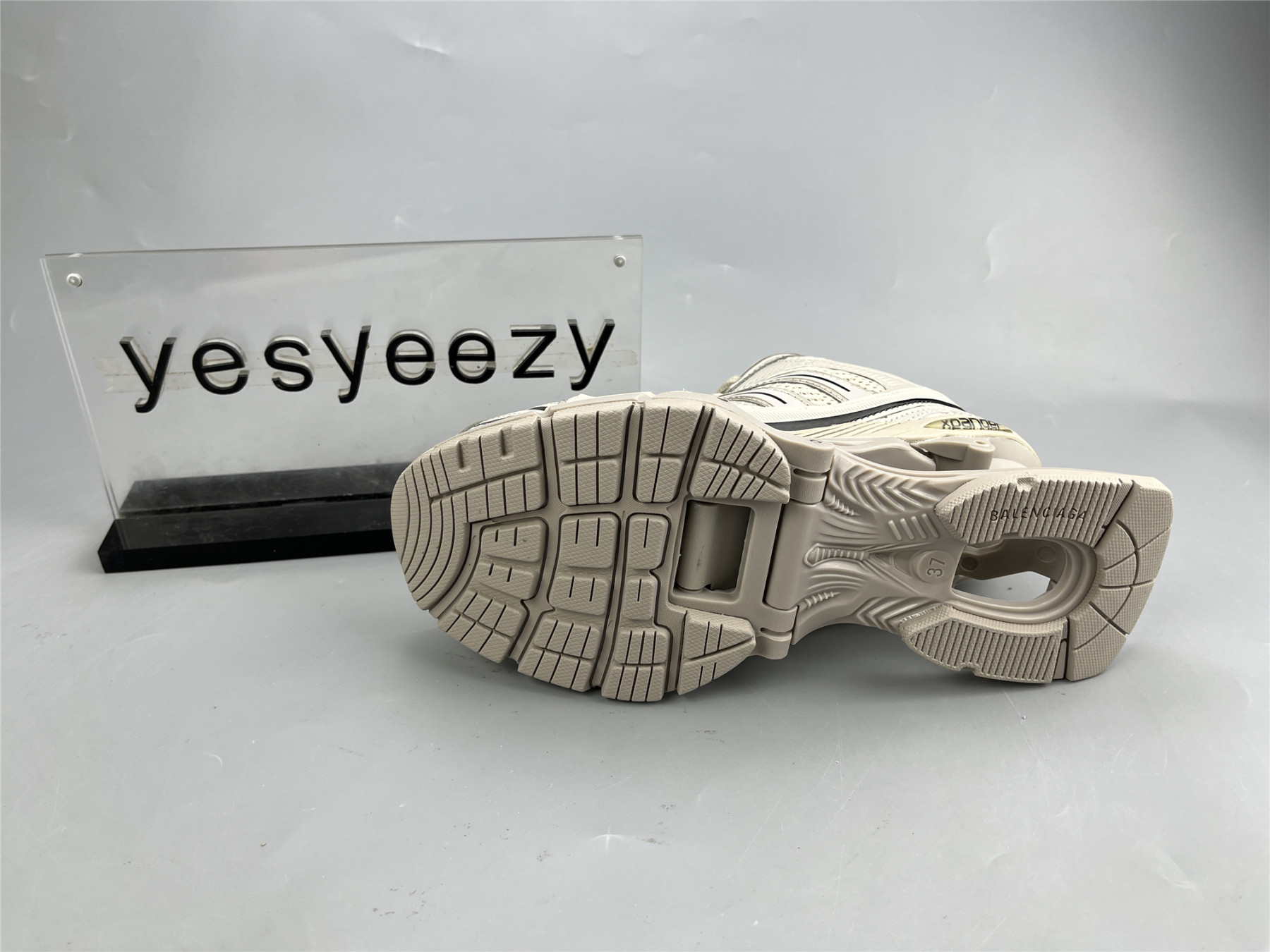 UA X-PANDER BEIGE BROWN