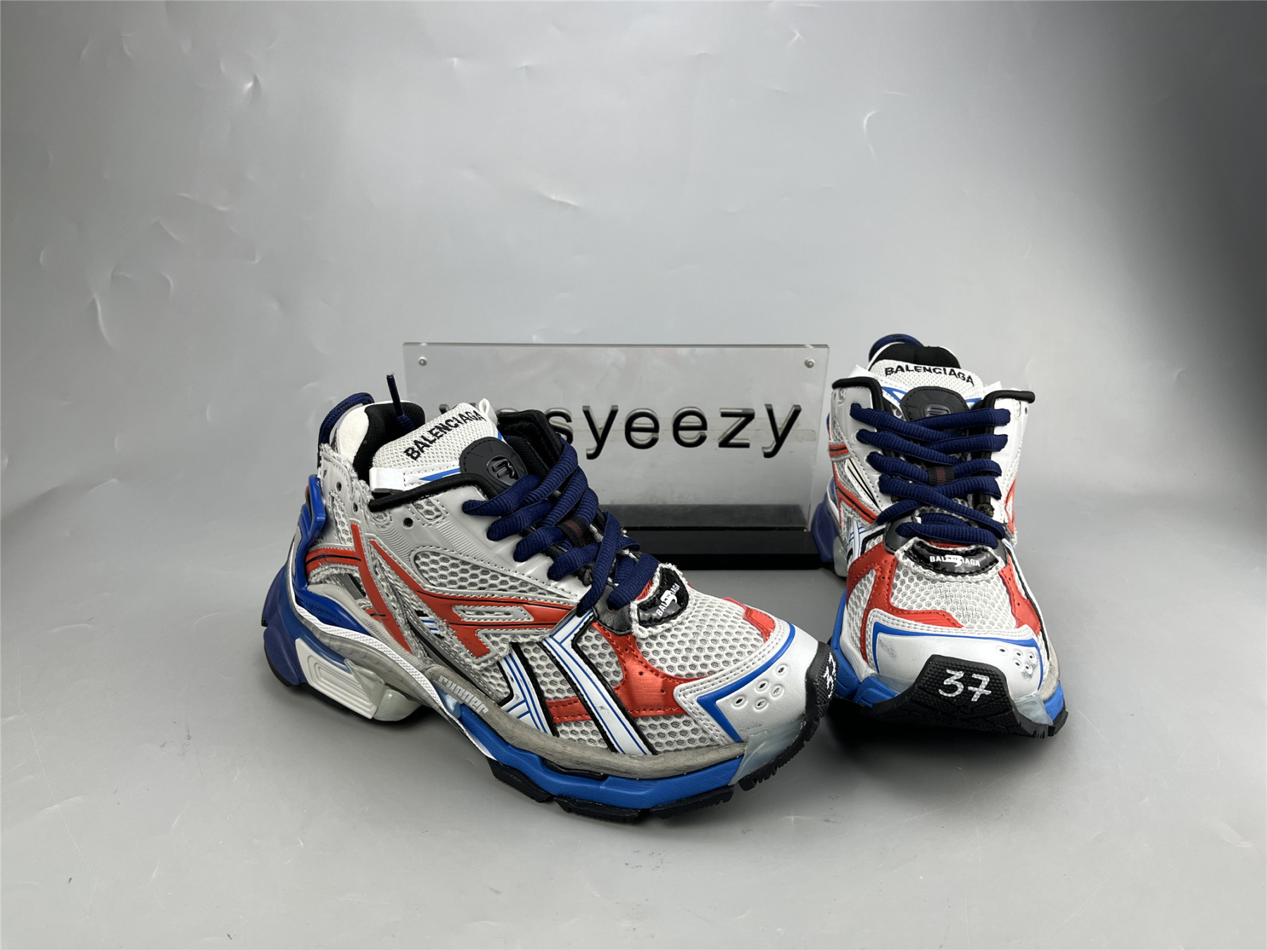 UA RUNNER BLK BLUE GREY