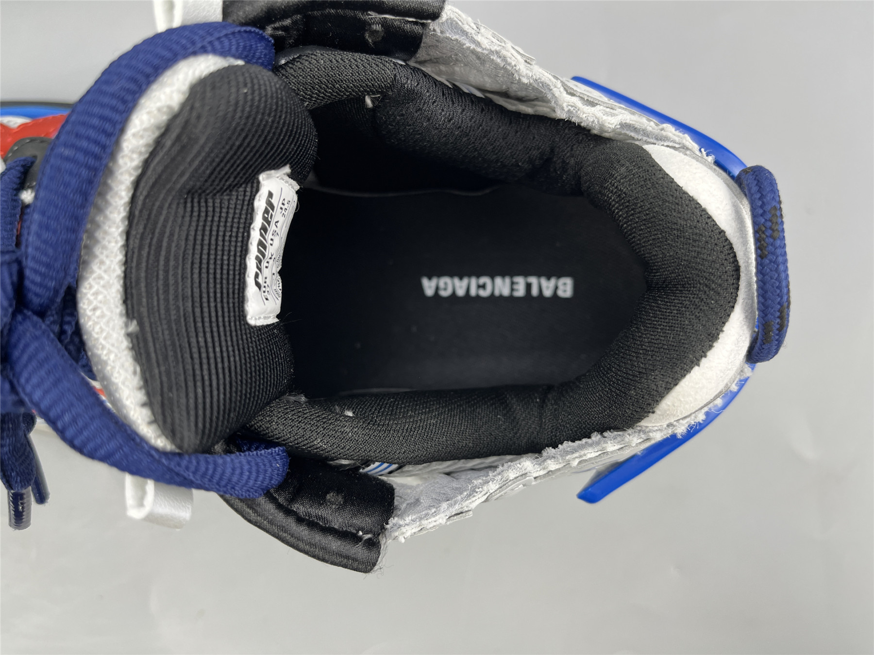 UA RUNNER BLK BLUE GREY