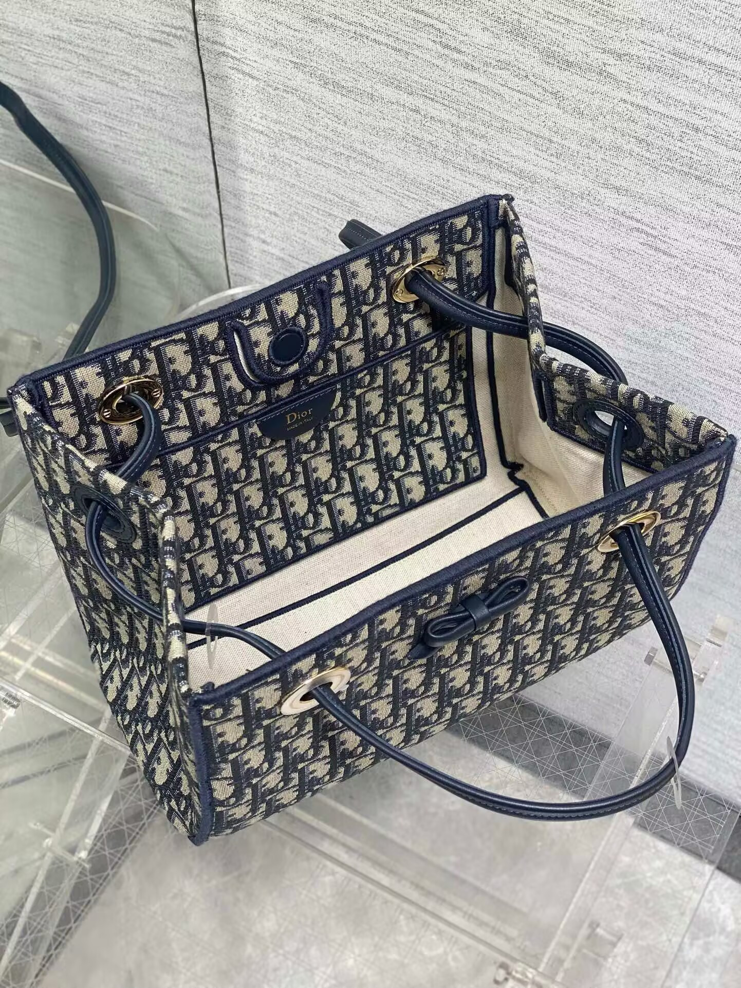 D10r small shopping bag 27x19x13.5cm
