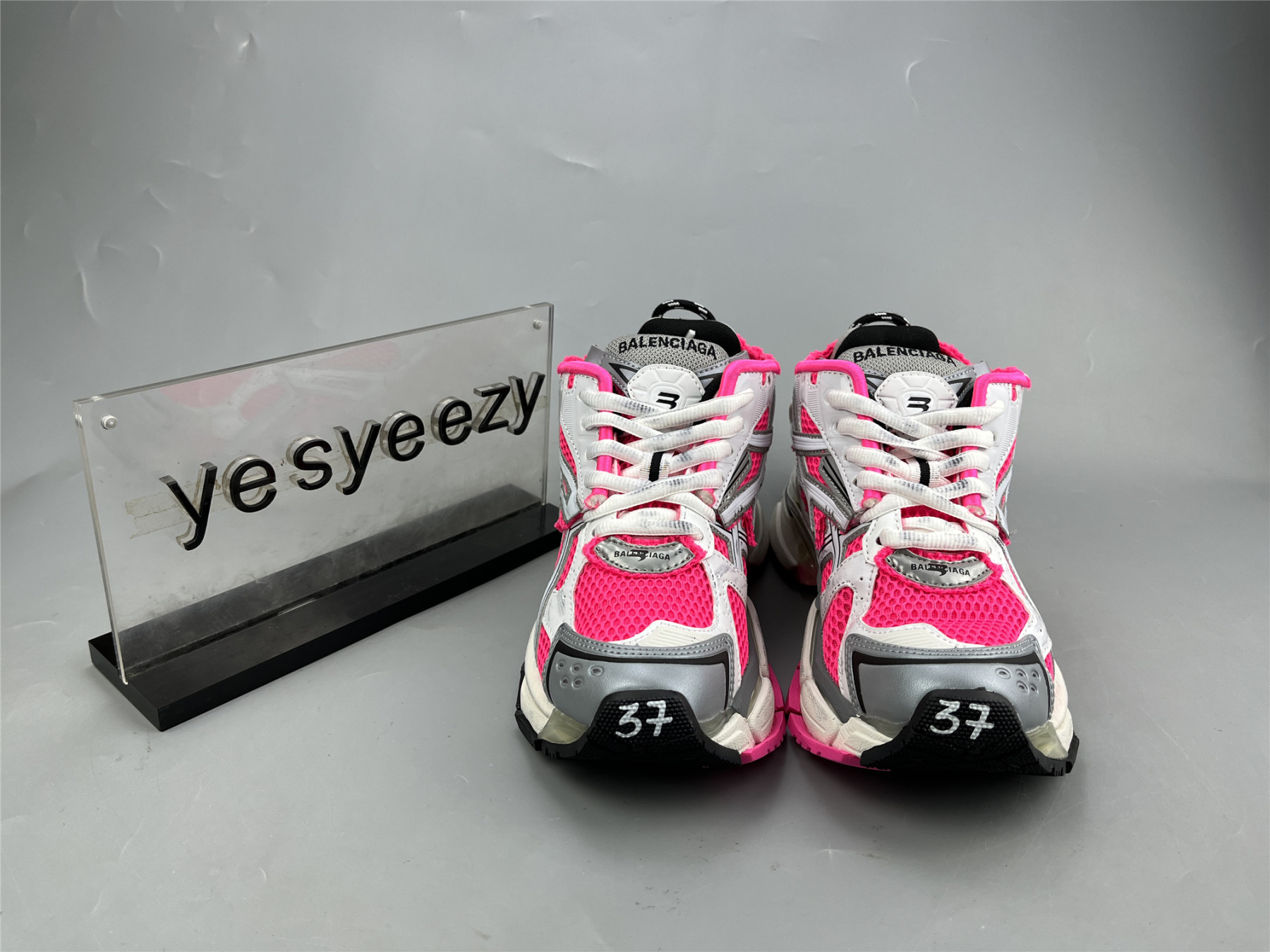 UA RUNNER PINK GREY BLK