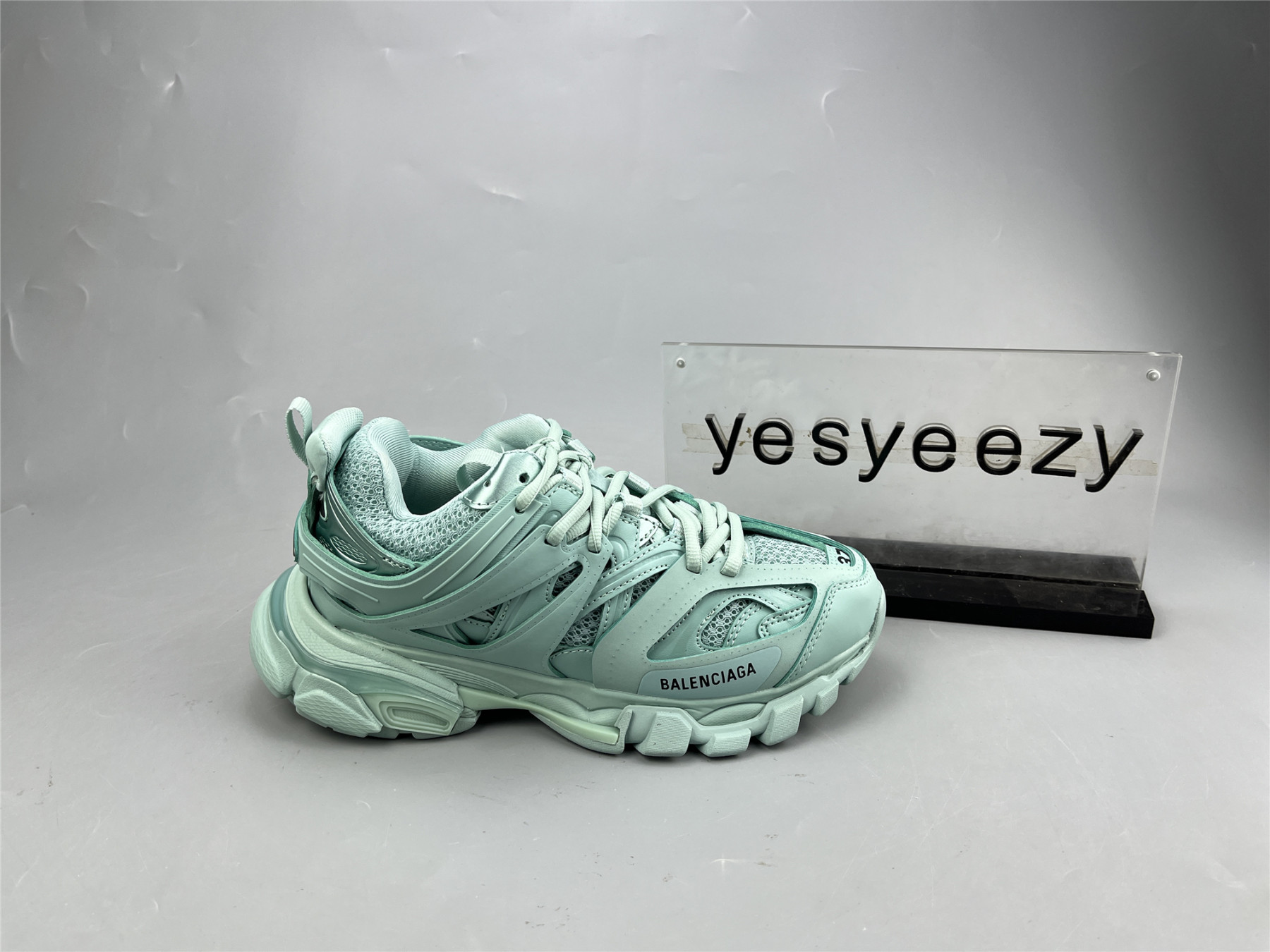 UA TRACK SNEAKER ICE BLUE