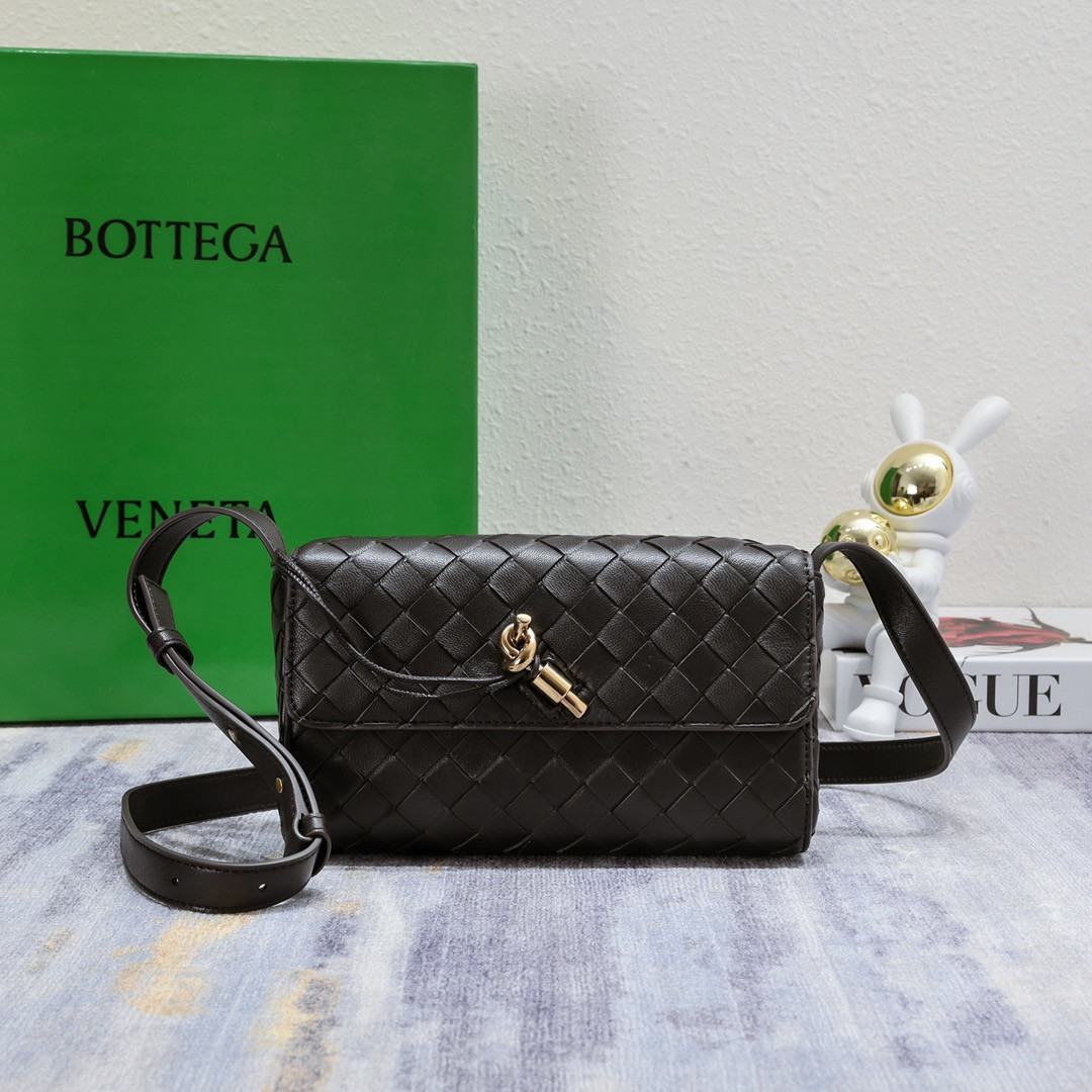 b0tt*ga Ven*ta mini andiamo 21.5x13x4.5cm