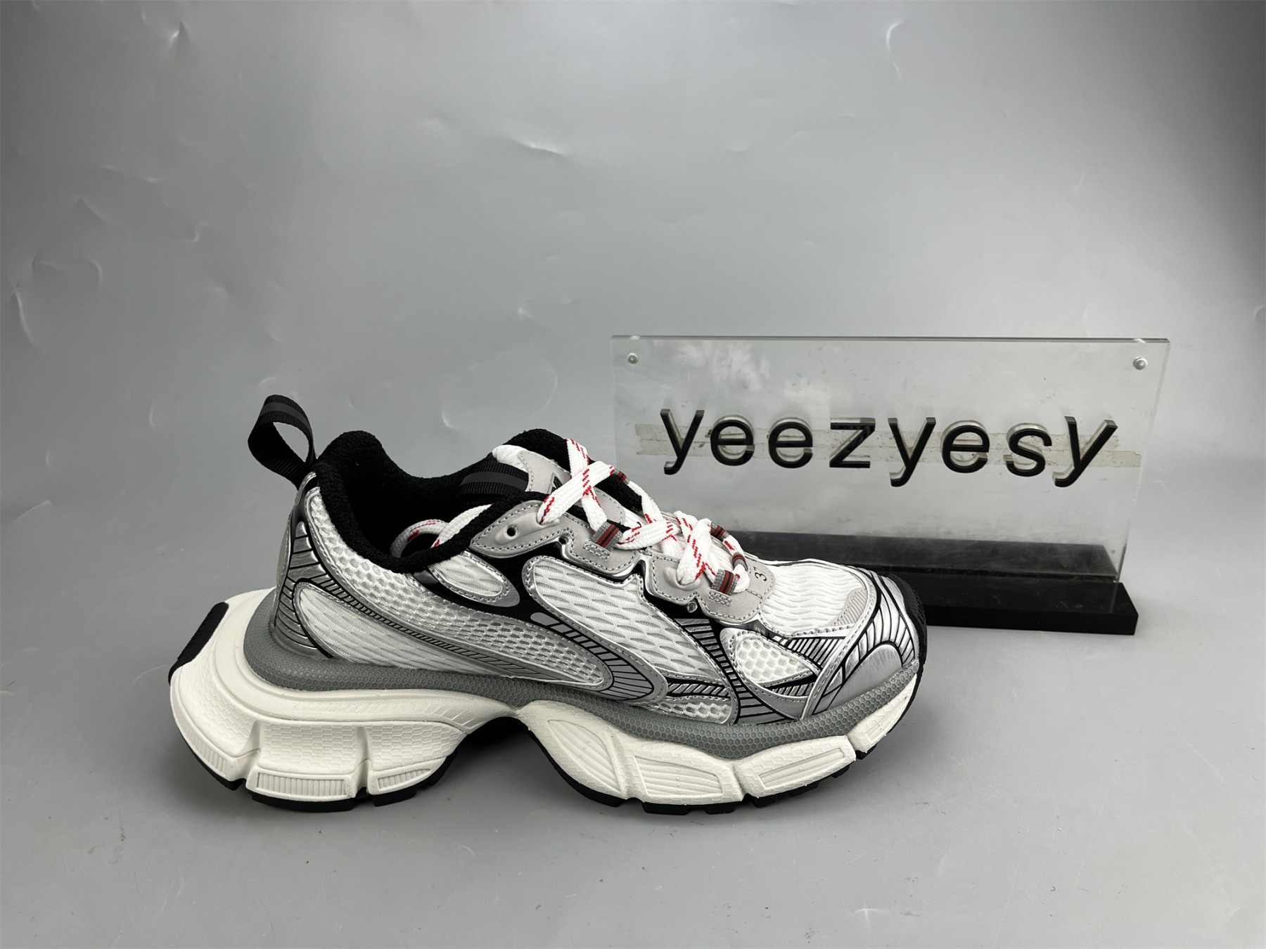 UA RUNNER GREY RED