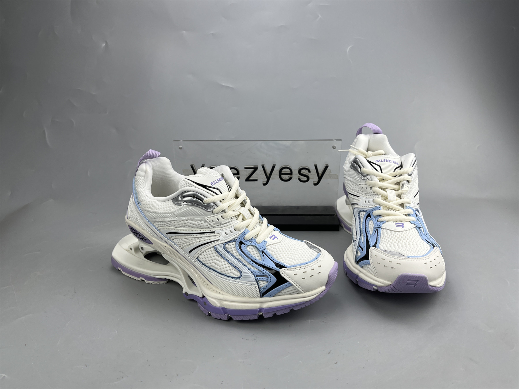 UA X-PANDER WHITE PURPLE BLUE